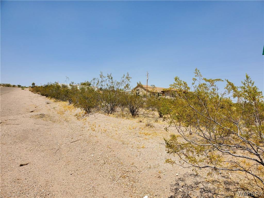 Meadview, AZ 86444,365 E Haystack DR