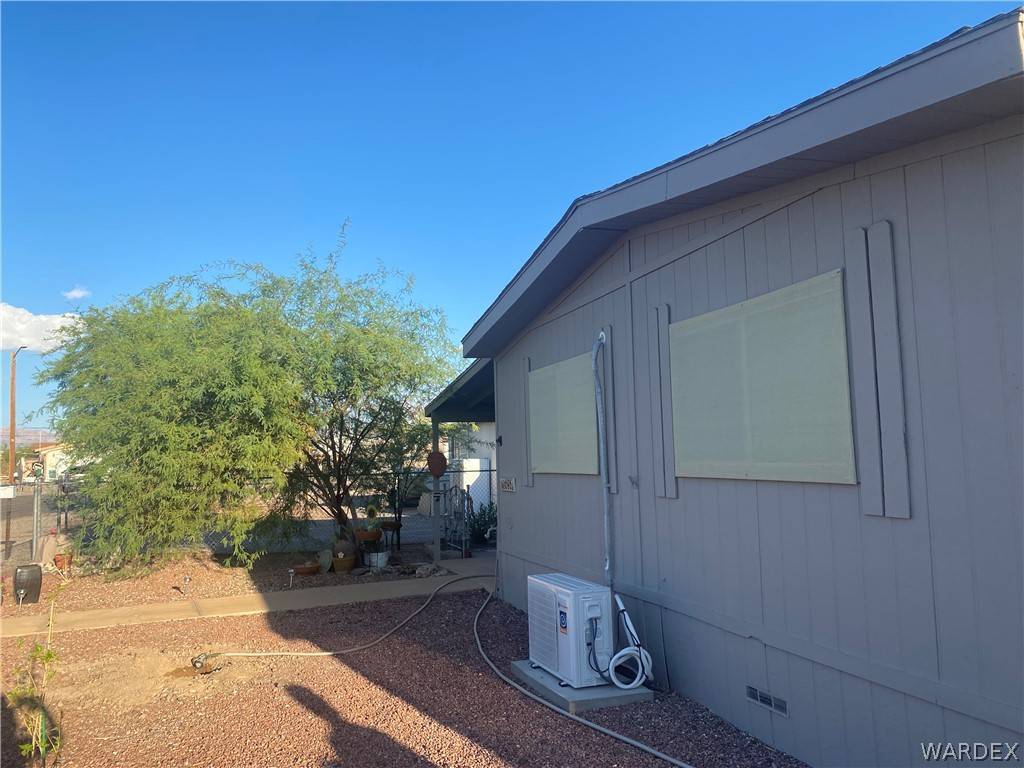 Bullhead, AZ 86442,696 Mimosa TRL