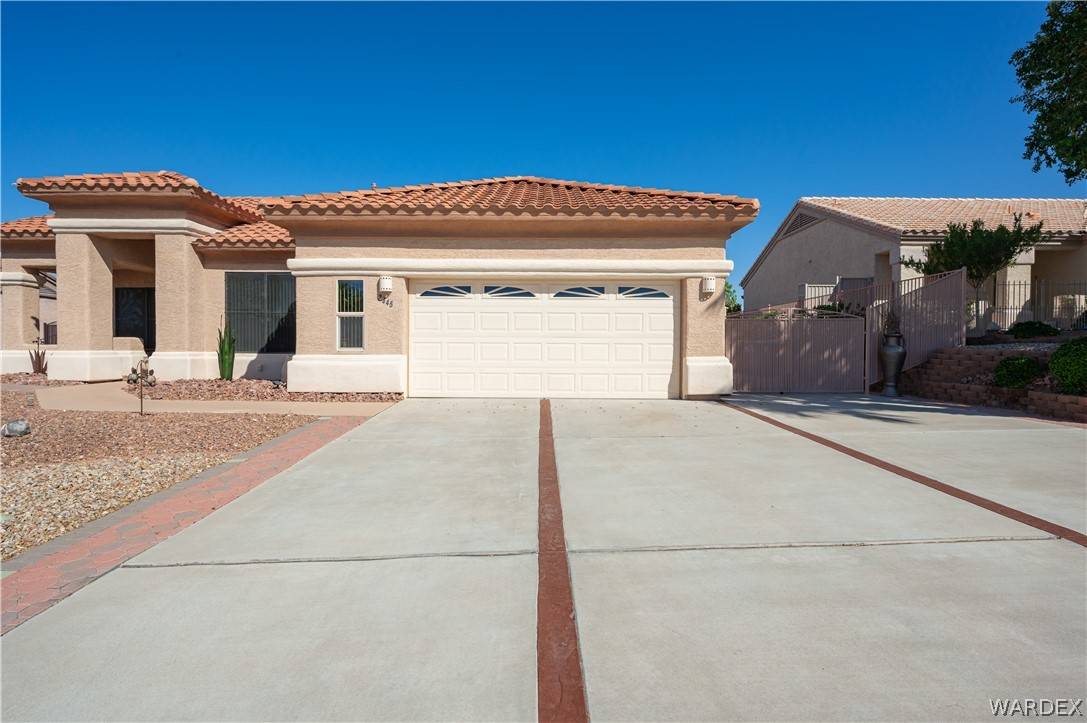 Bullhead, AZ 86442,2345 Half Moon WAY