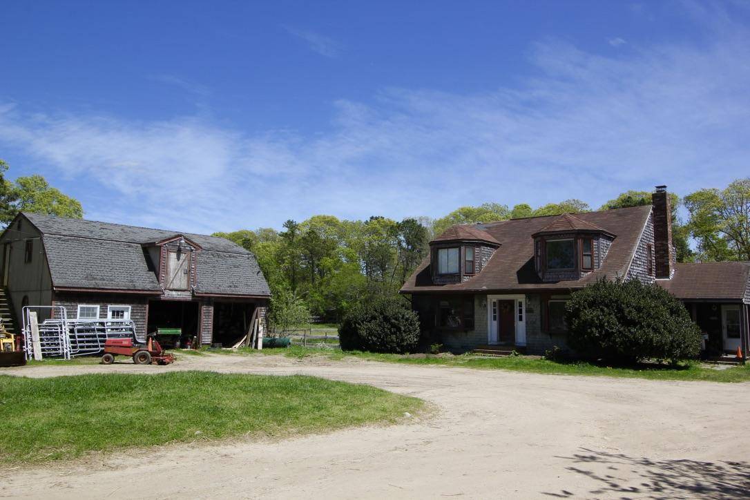 East Falmouth, MA 02536,809 Sandwich Road