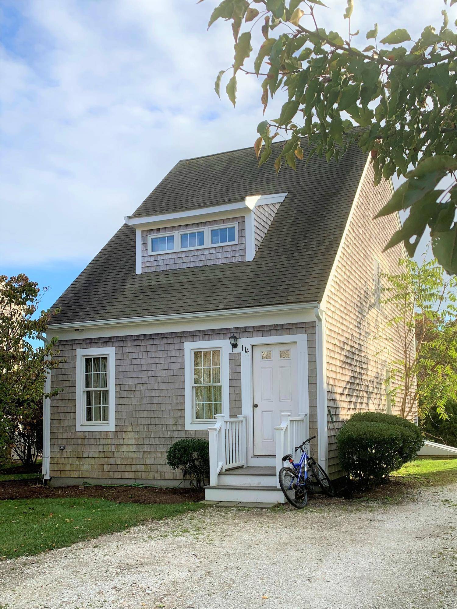 West Yarmouth, MA 02673,121 Camp Street #114