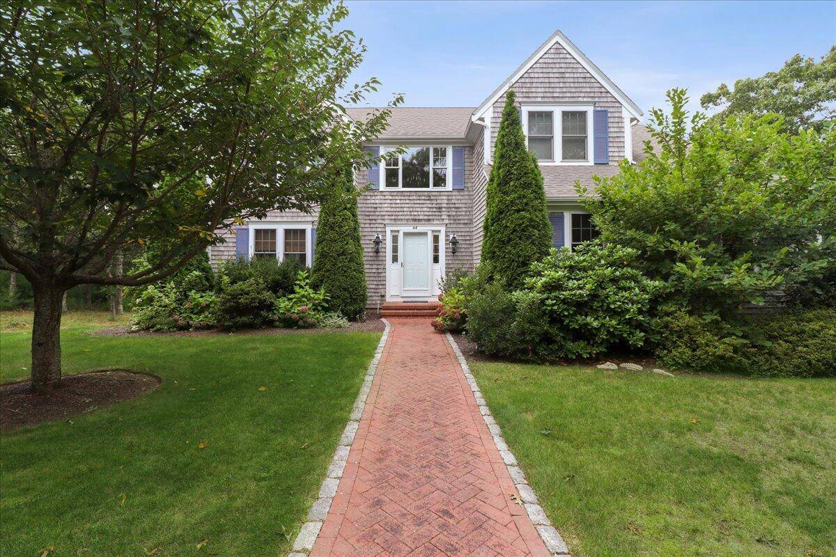 East Falmouth, MA 02536,44 Cranberry Run Road