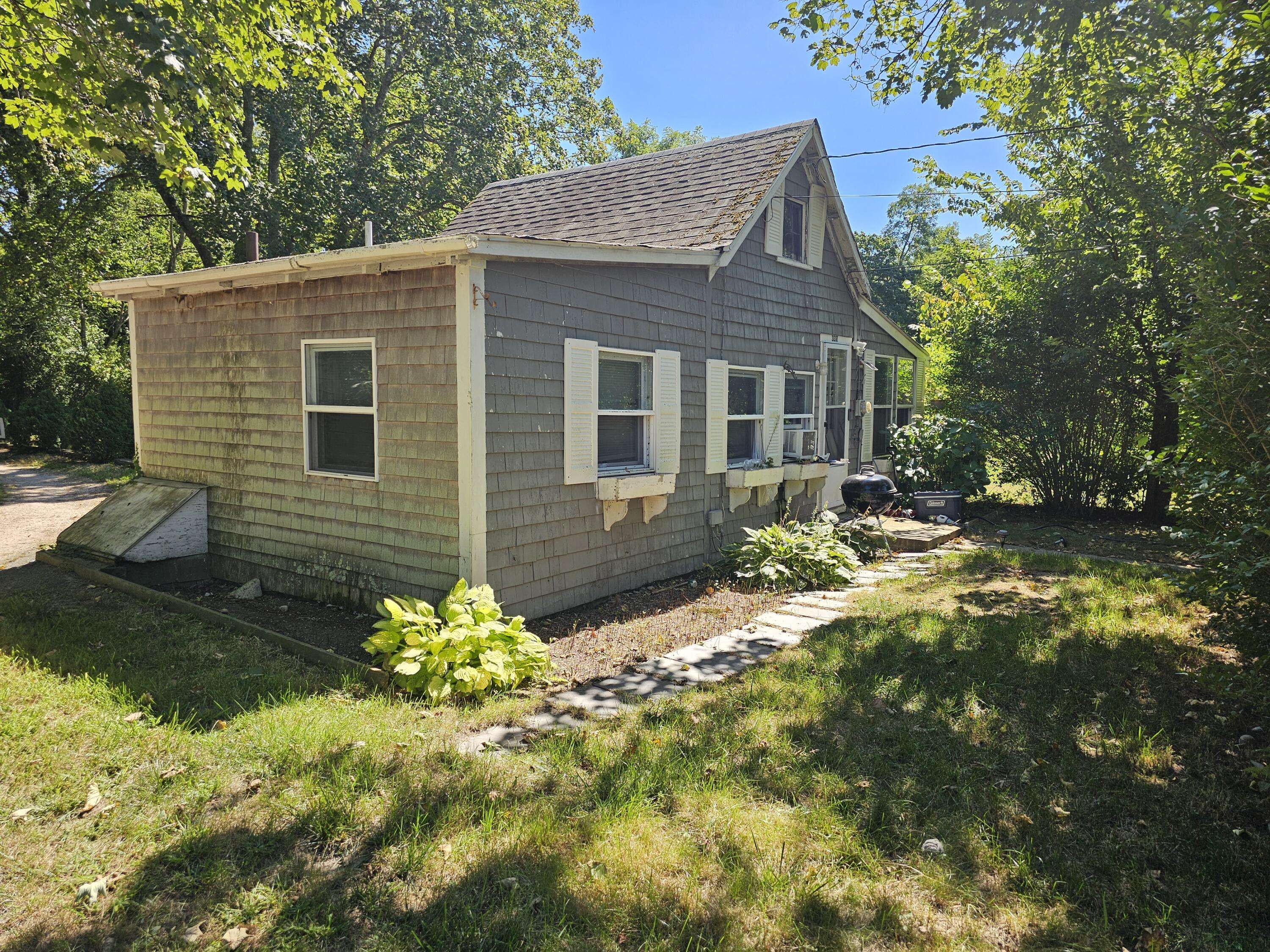 East Falmouth, MA 02536,33 John Parker Road