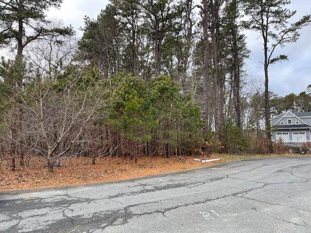 East Sandwich, MA 02537,21 Quiet Street