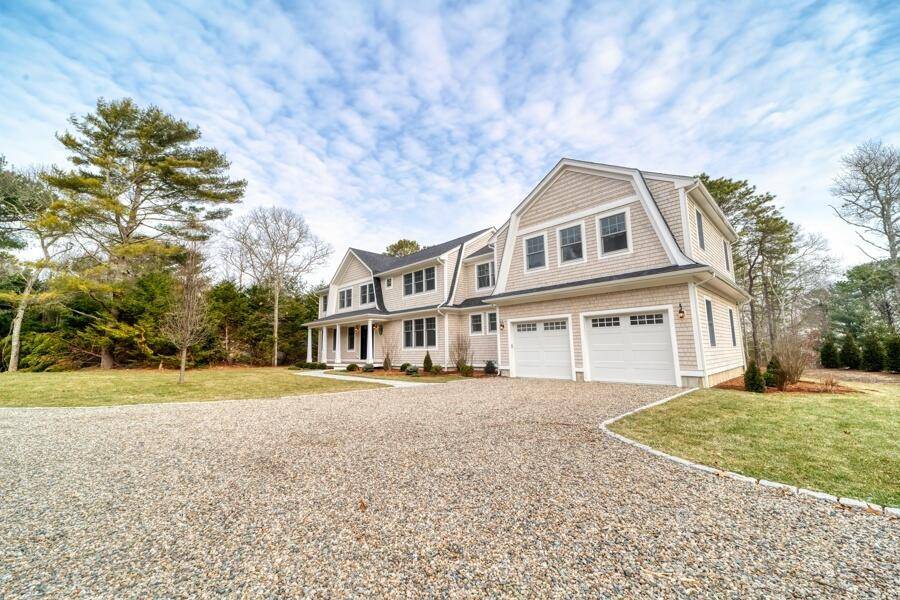 East Falmouth, MA 02536,206 Meadow Neck