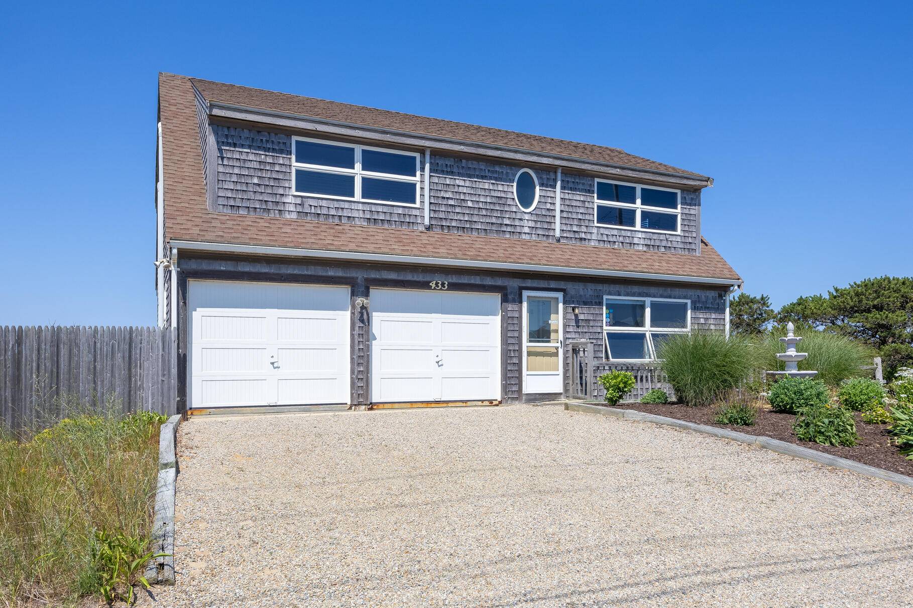 North Truro, MA 02652,433 Shore Road