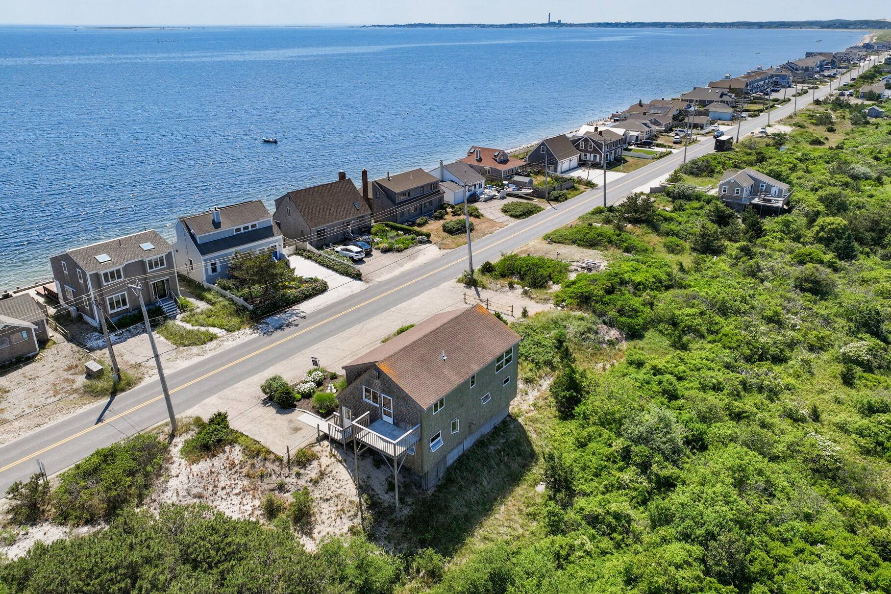 North Truro, MA 02652,433 Shore Road