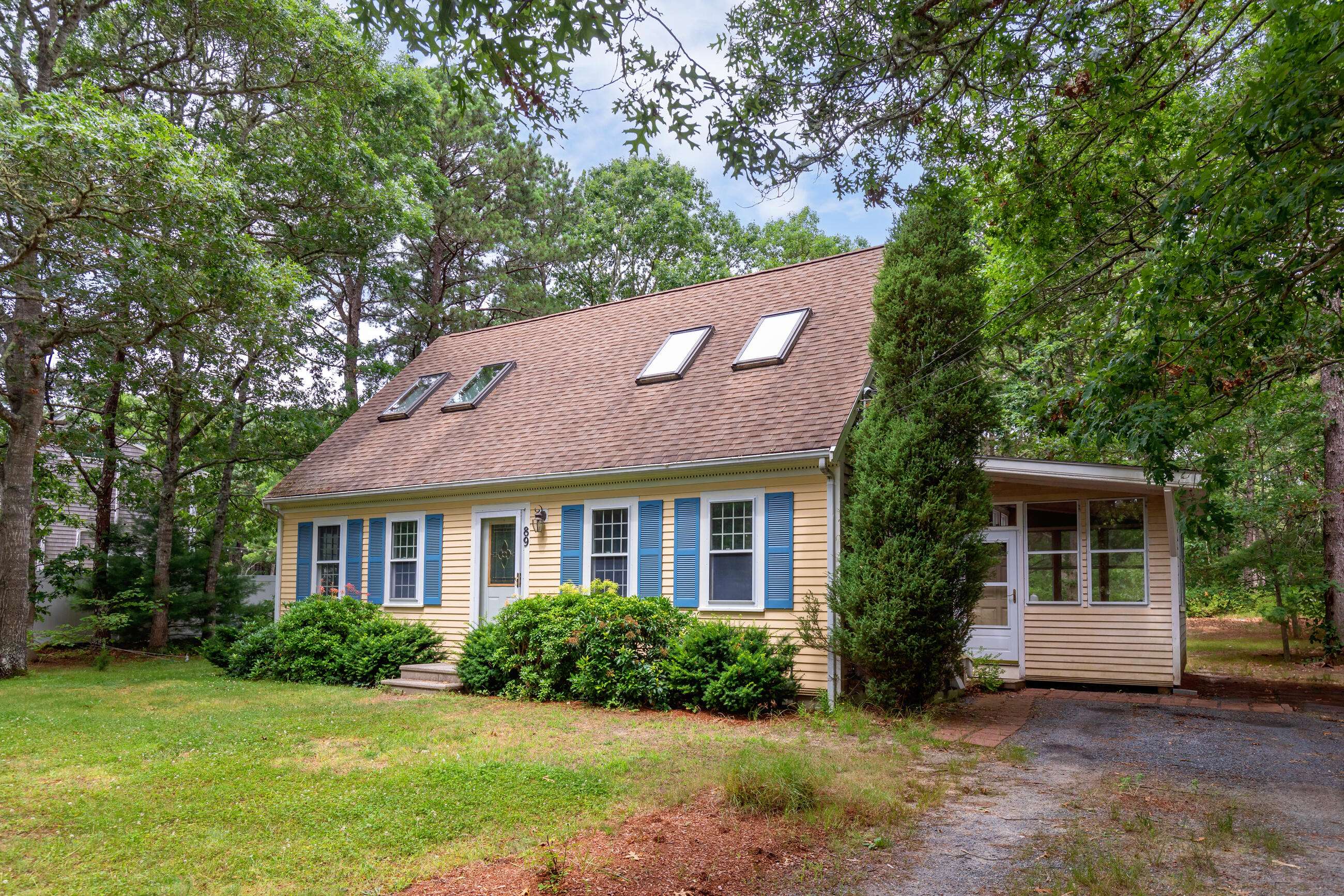 Mashpee, MA 02649,89 Degrass Road