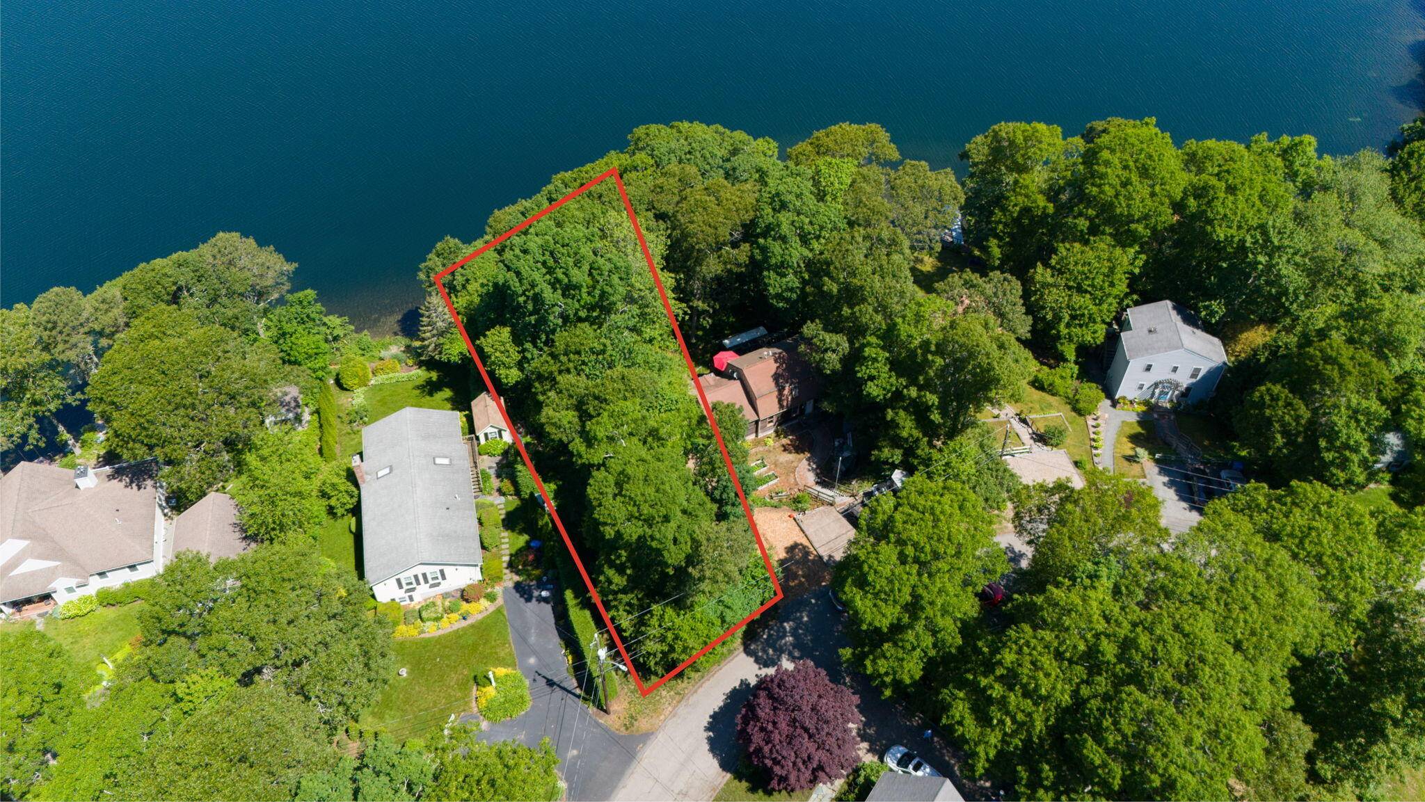 Hatchville, MA 02536,0 Lake Shore Drive