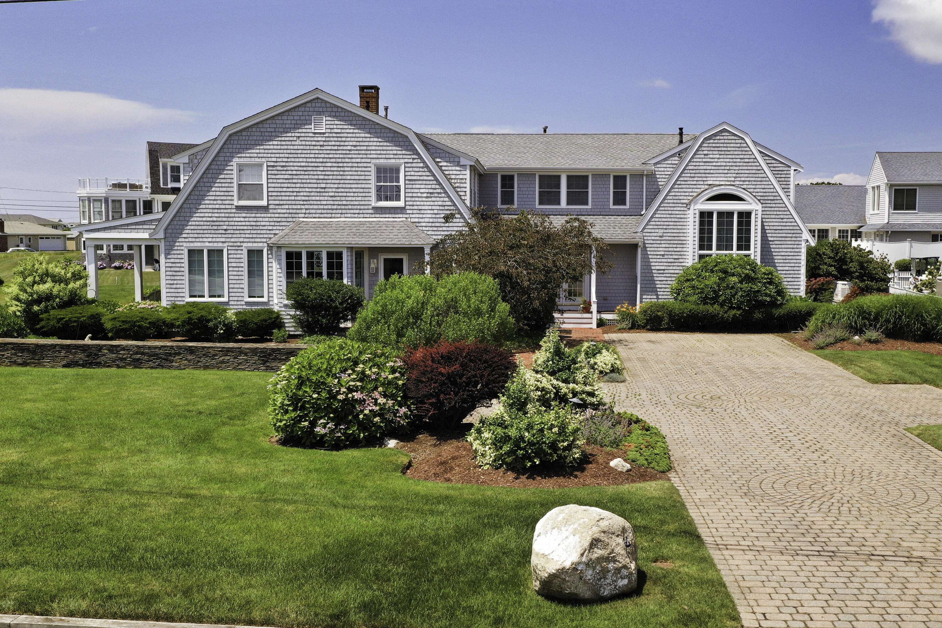 East Falmouth, MA 02536,14 Ocean Avenue