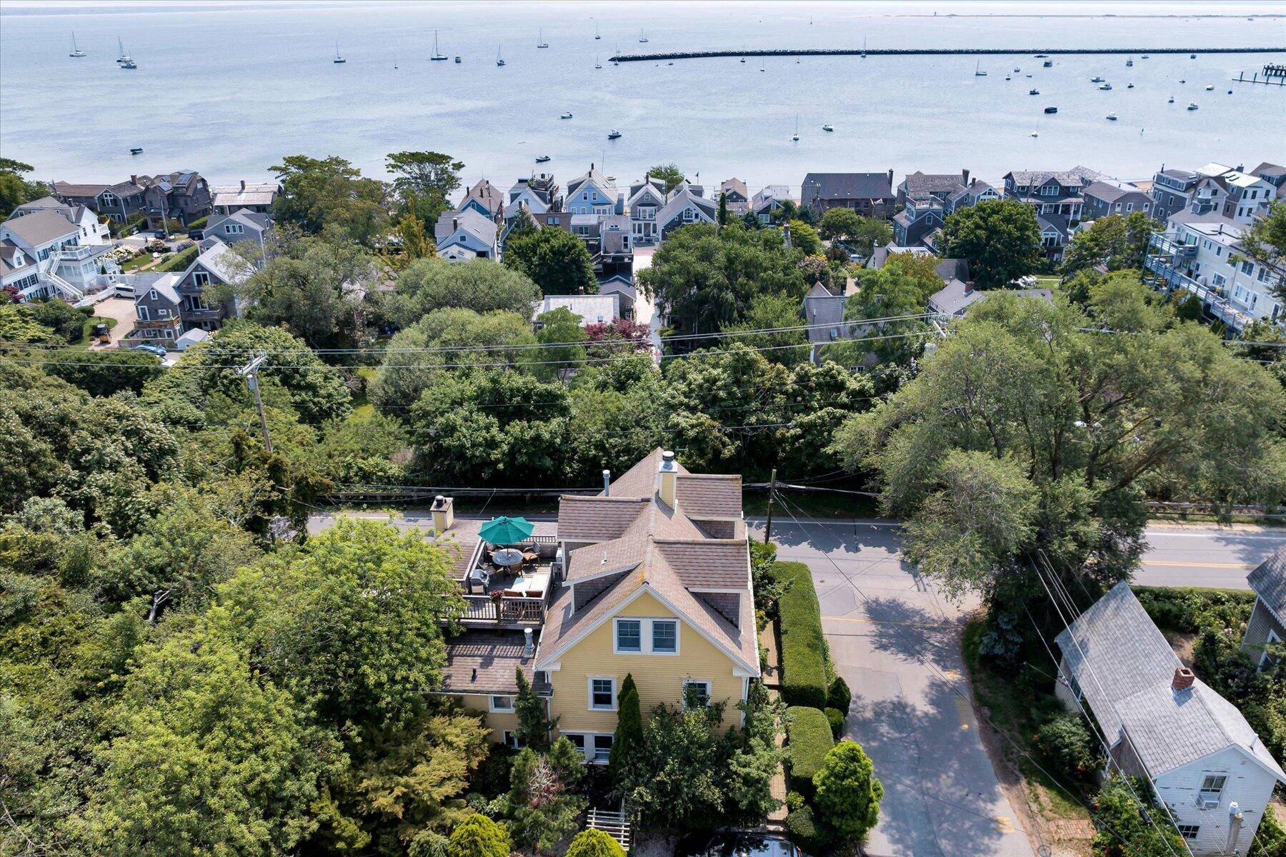 Provincetown, MA 02657,184 Bradford Street #U1
