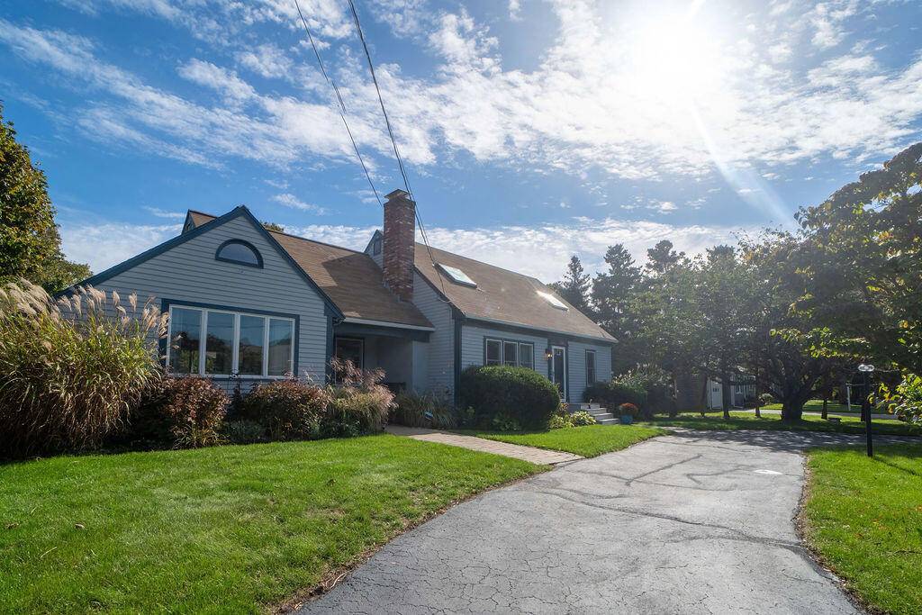 South Yarmouth, MA 02664,14 Diane Avenue