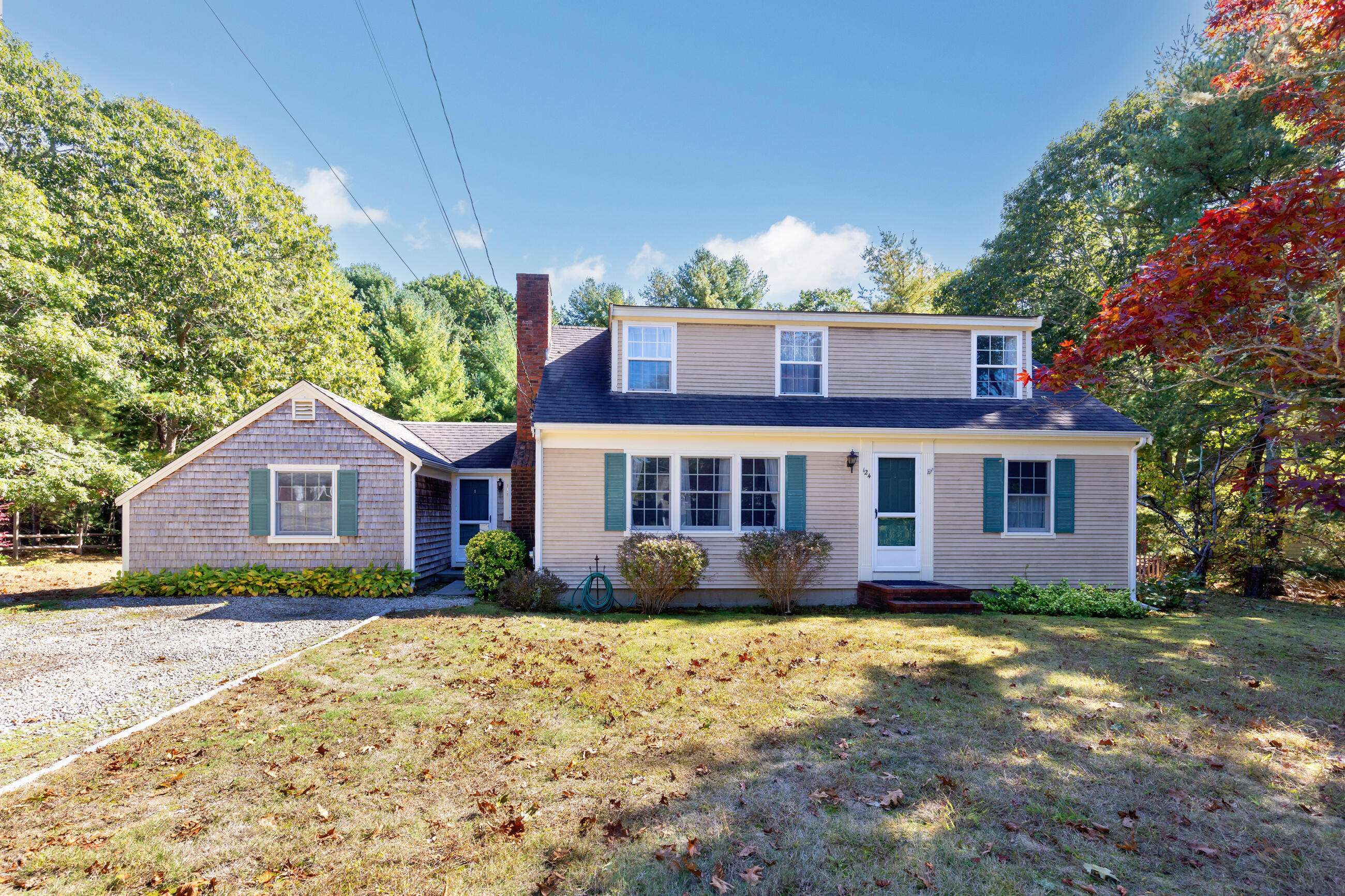 Cotuit, MA 02635,124 Grove Street