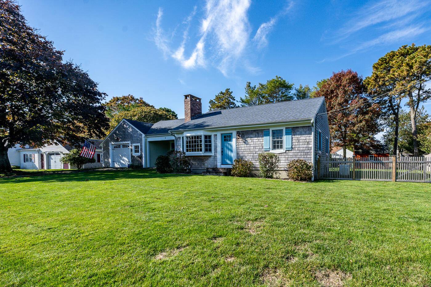 South Yarmouth, MA 02664,9 Captain Percival Road