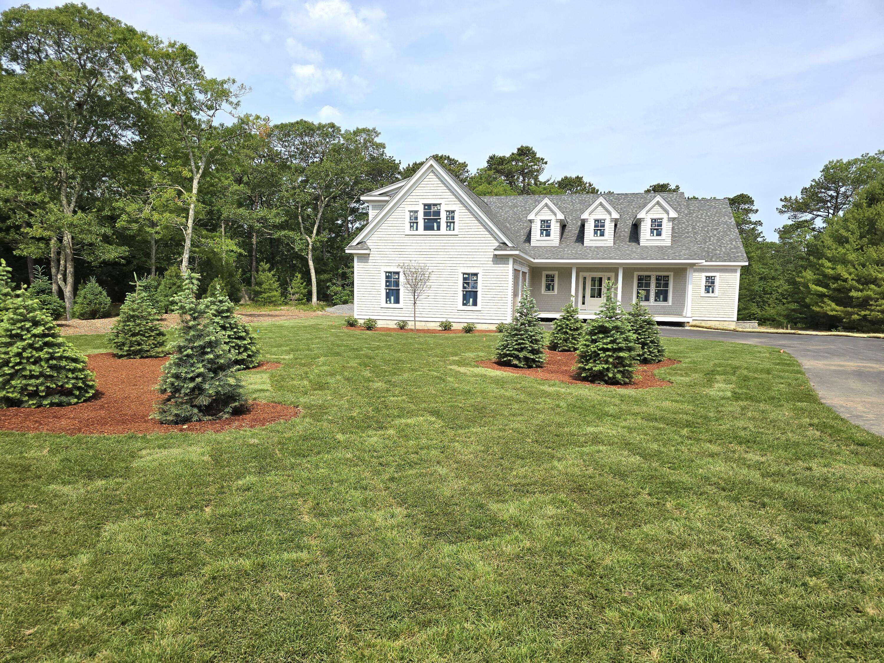 Orleans, MA 02653,4 Monomoy Lane