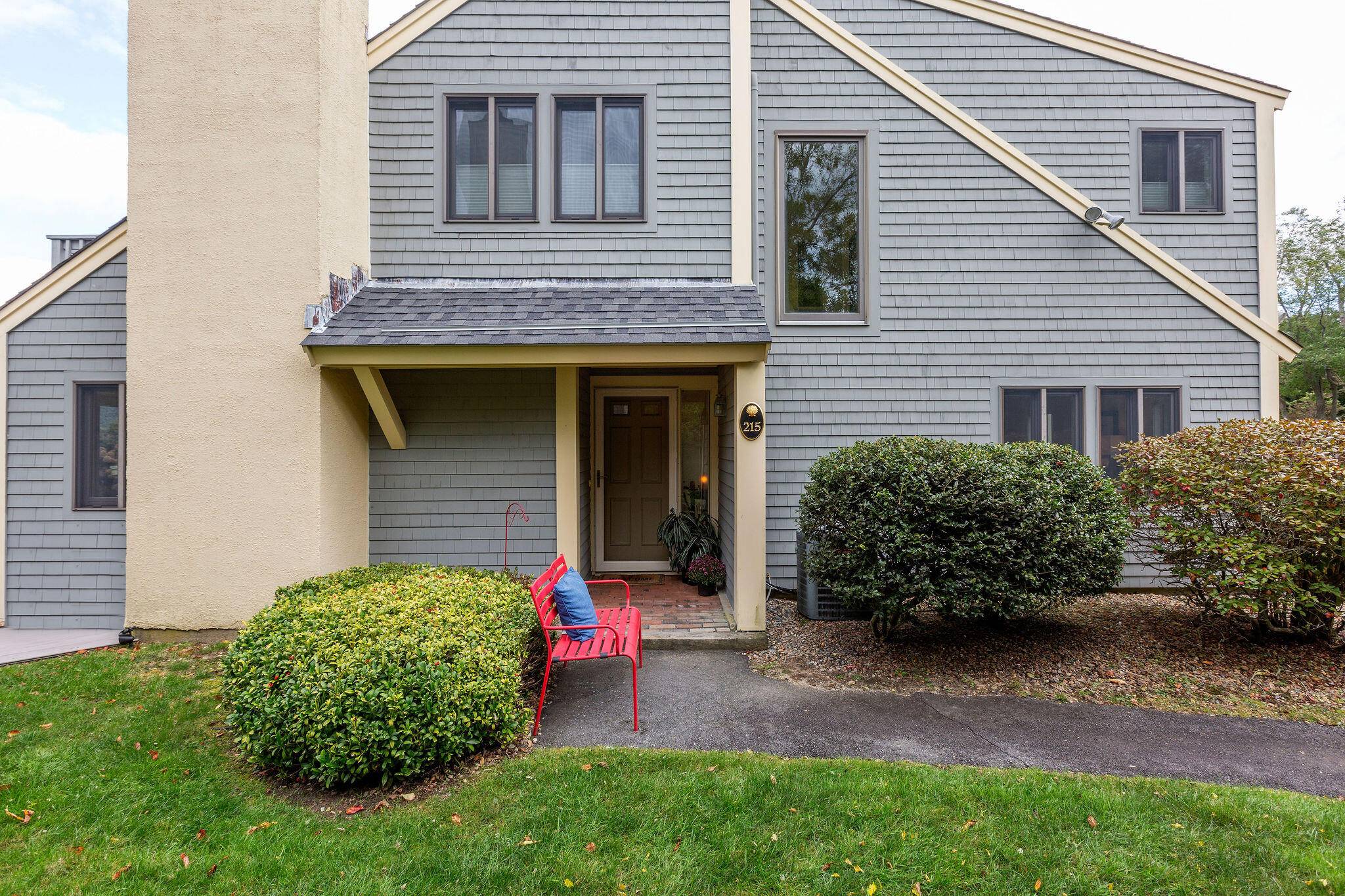 Brewster, MA 02631,215 Sea Pines Drive
