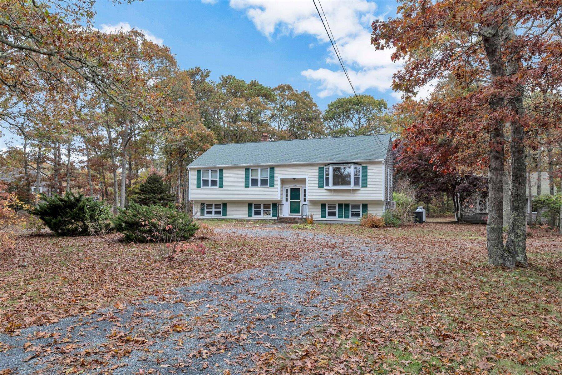 Brewster, MA 02631,1247 Long Pond Road