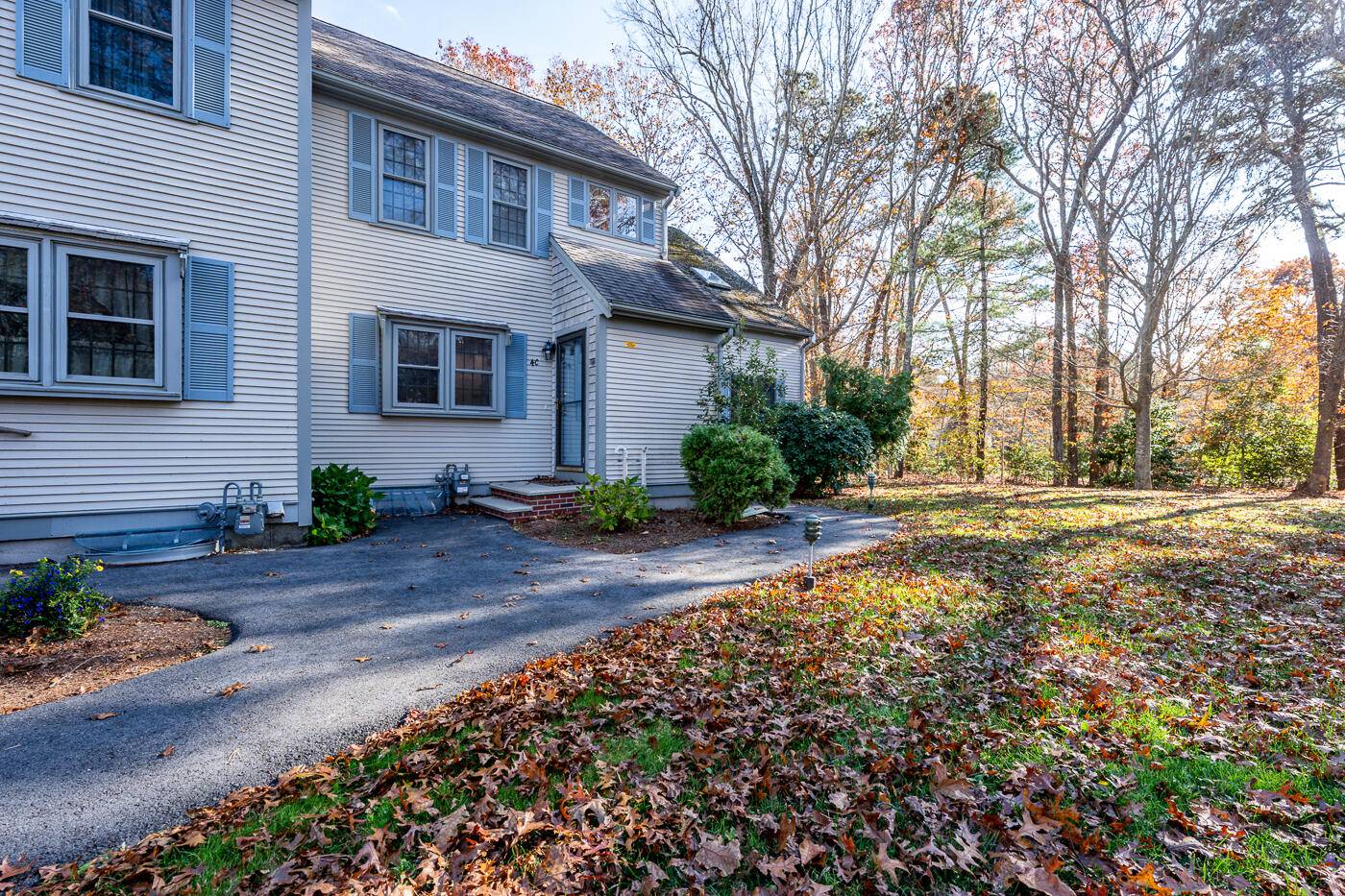 Mashpee, MA 02649,35 Santuit Pond Way #4C