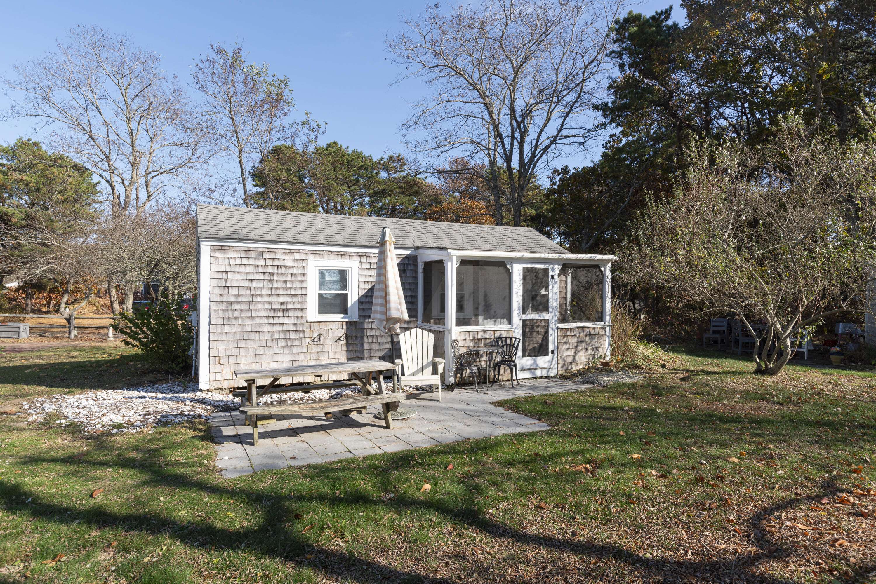 Truro, MA 02666,125 Shore Road #10