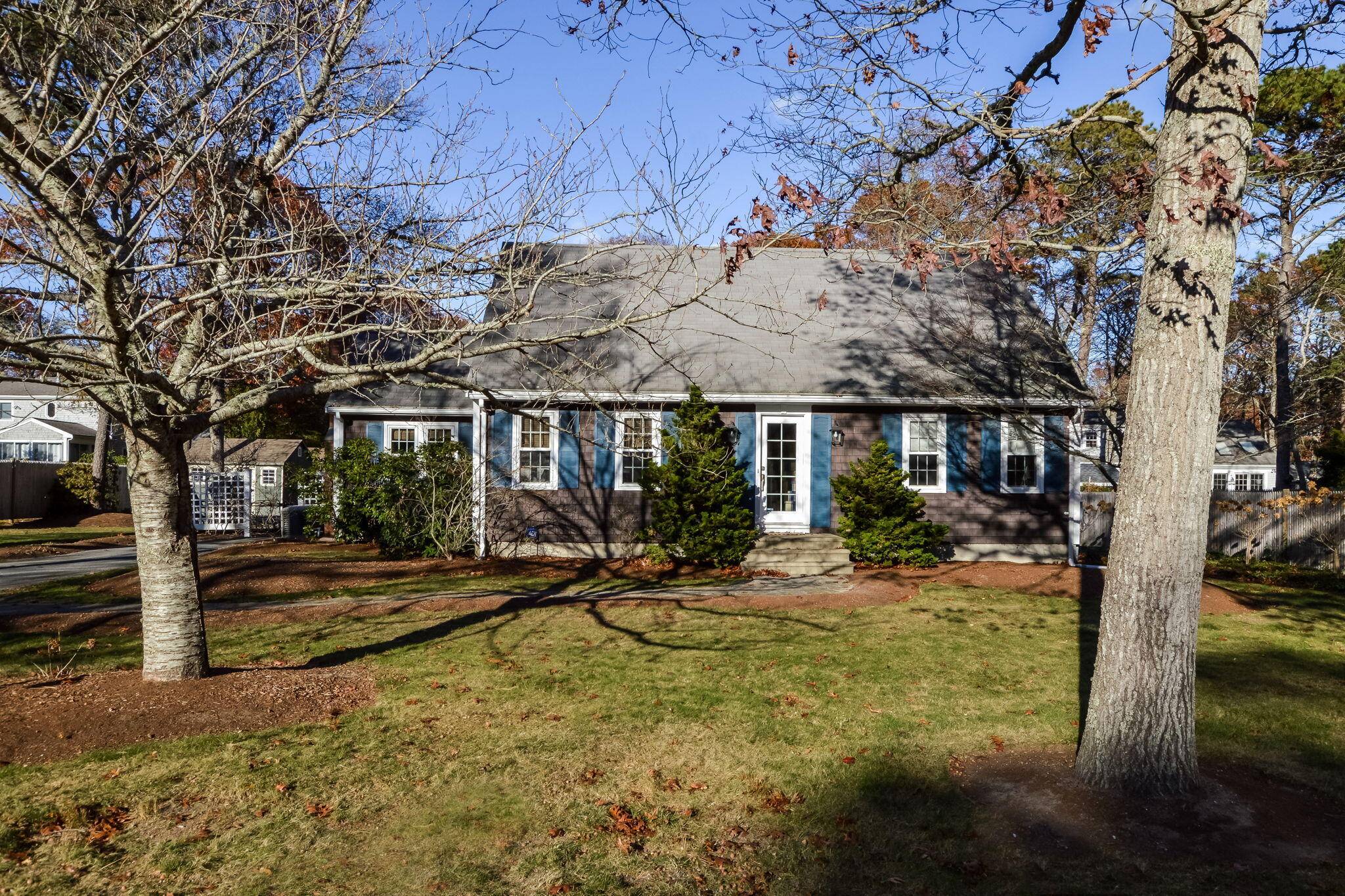 Mashpee, MA 02649,21 Nehoiden Road