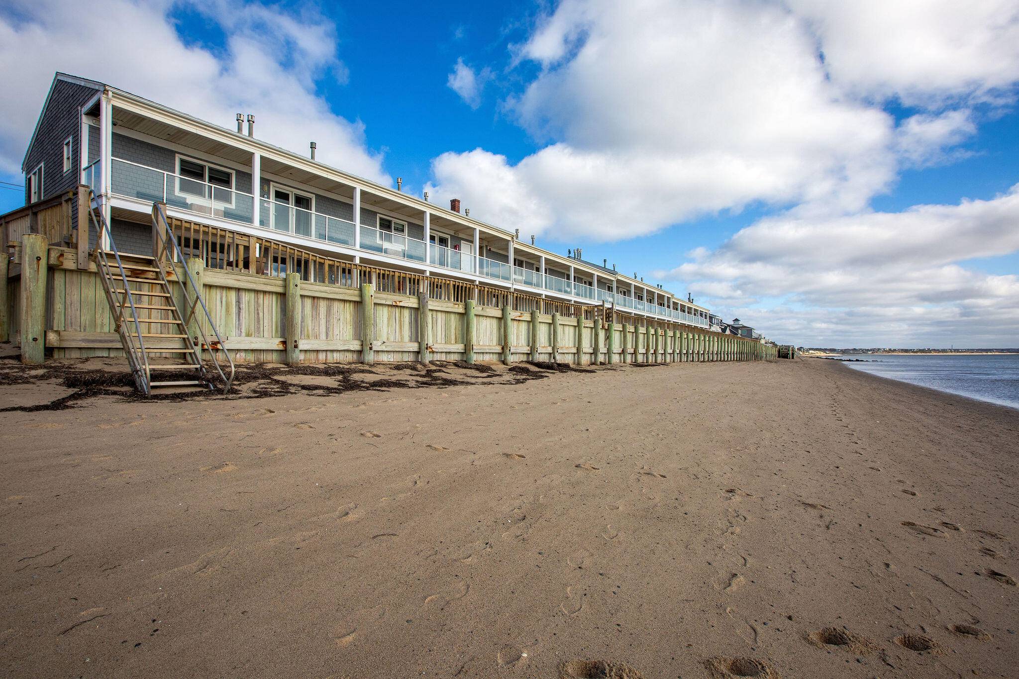Truro, MA 02666,496 Shore Road #10