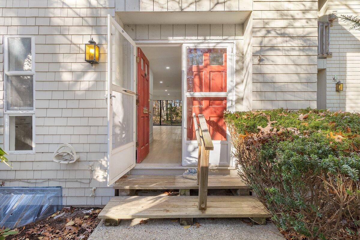 West Yarmouth, MA 02673,300 Buck Island Road #1A