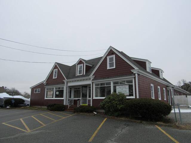 Buzzards Bay, MA 02532,134 Main Street