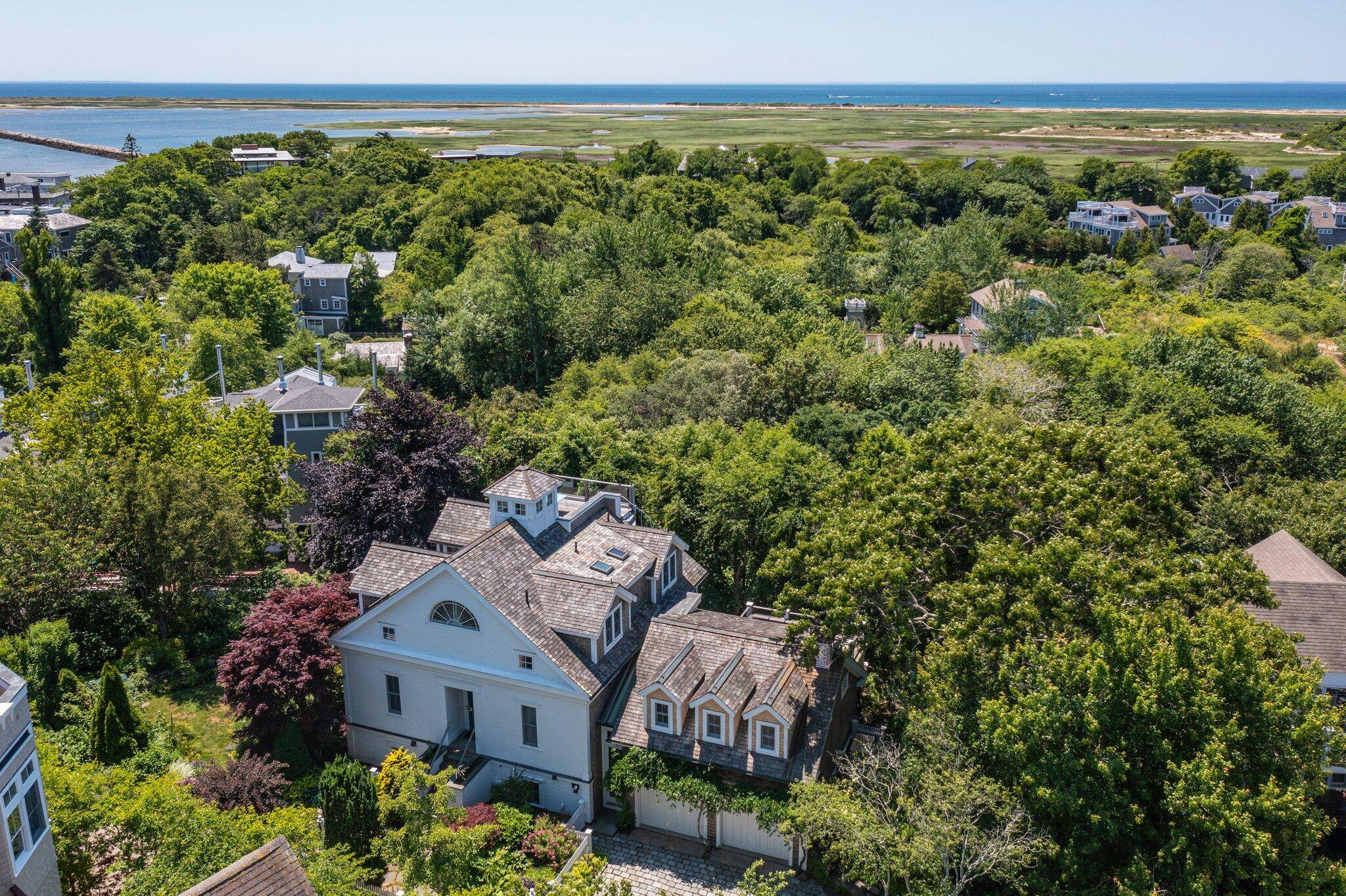 Provincetown, MA 02657,52 Point Street