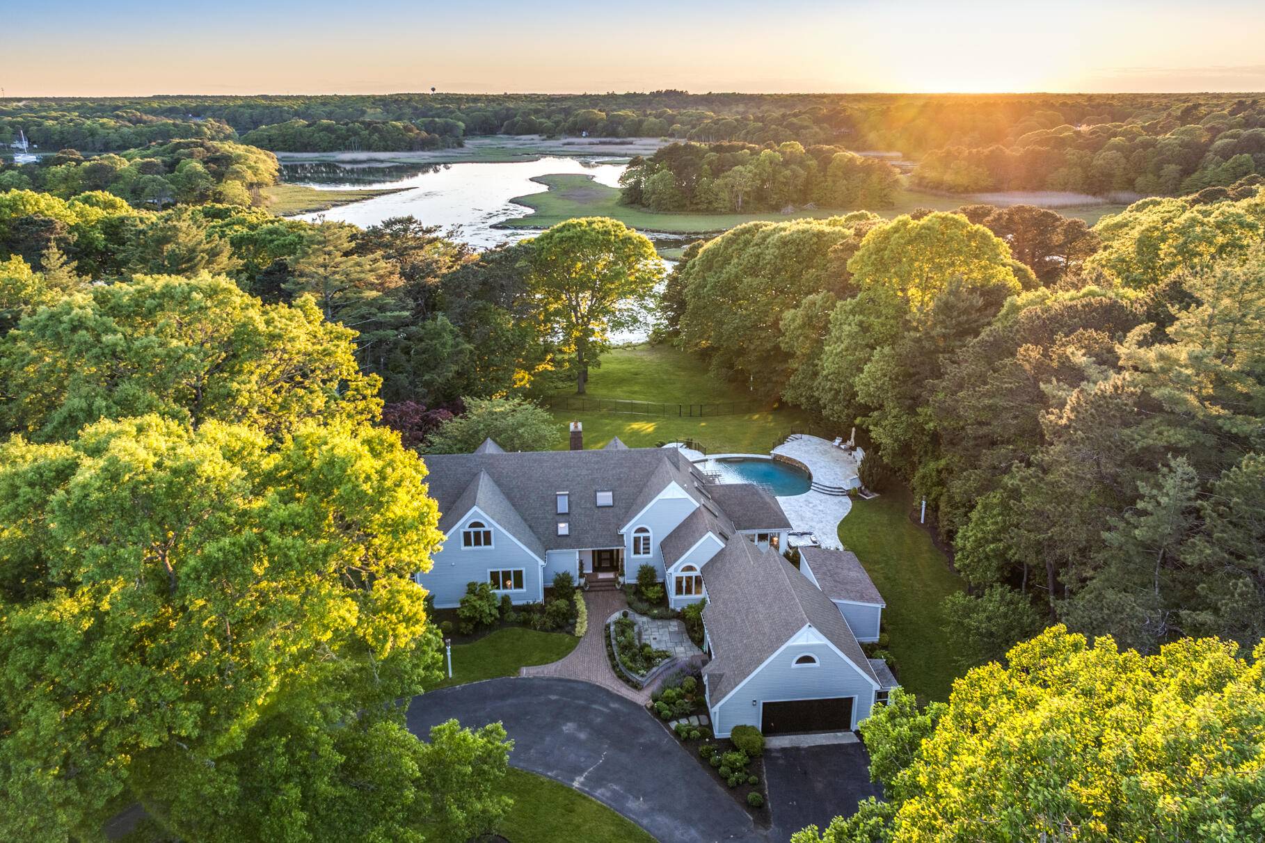 Osterville, MA 02655,38 Beach Plum Hill Road