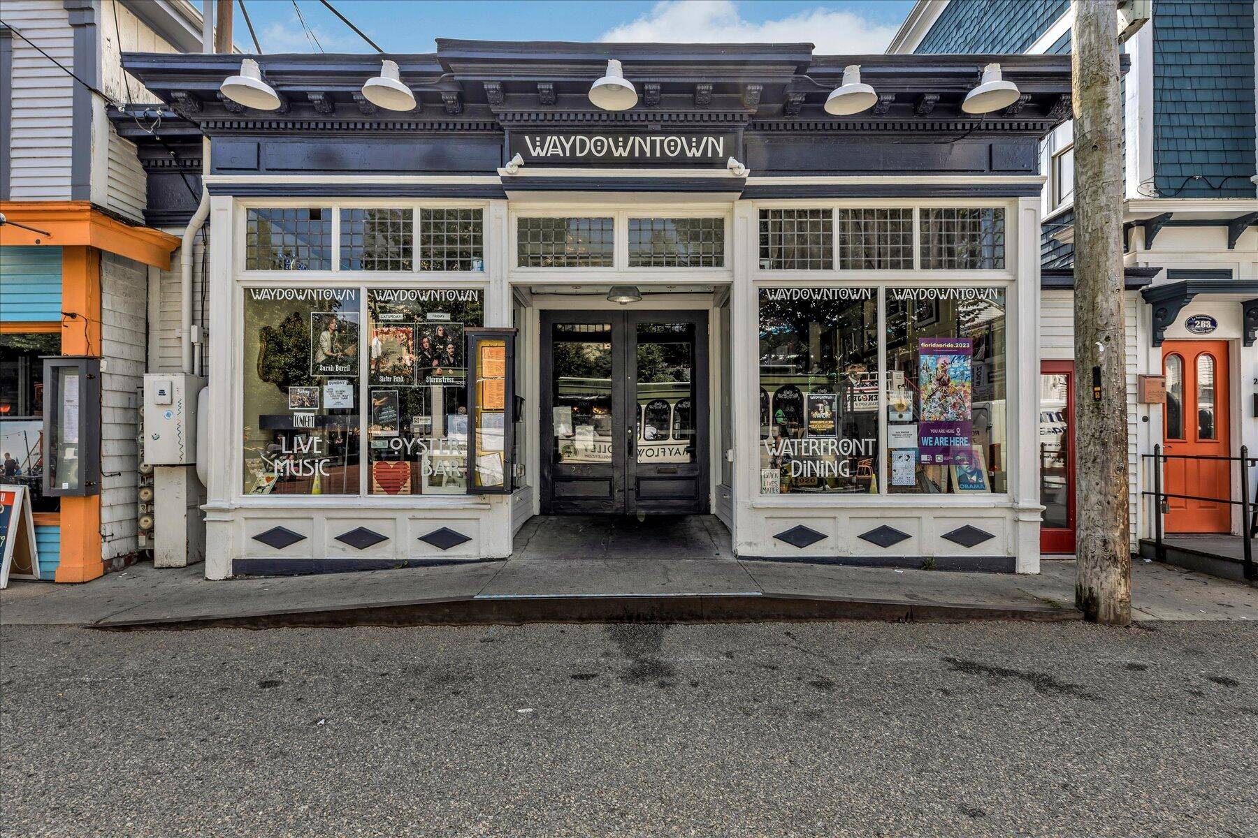Provincetown, MA 02657,265 Commercial Street