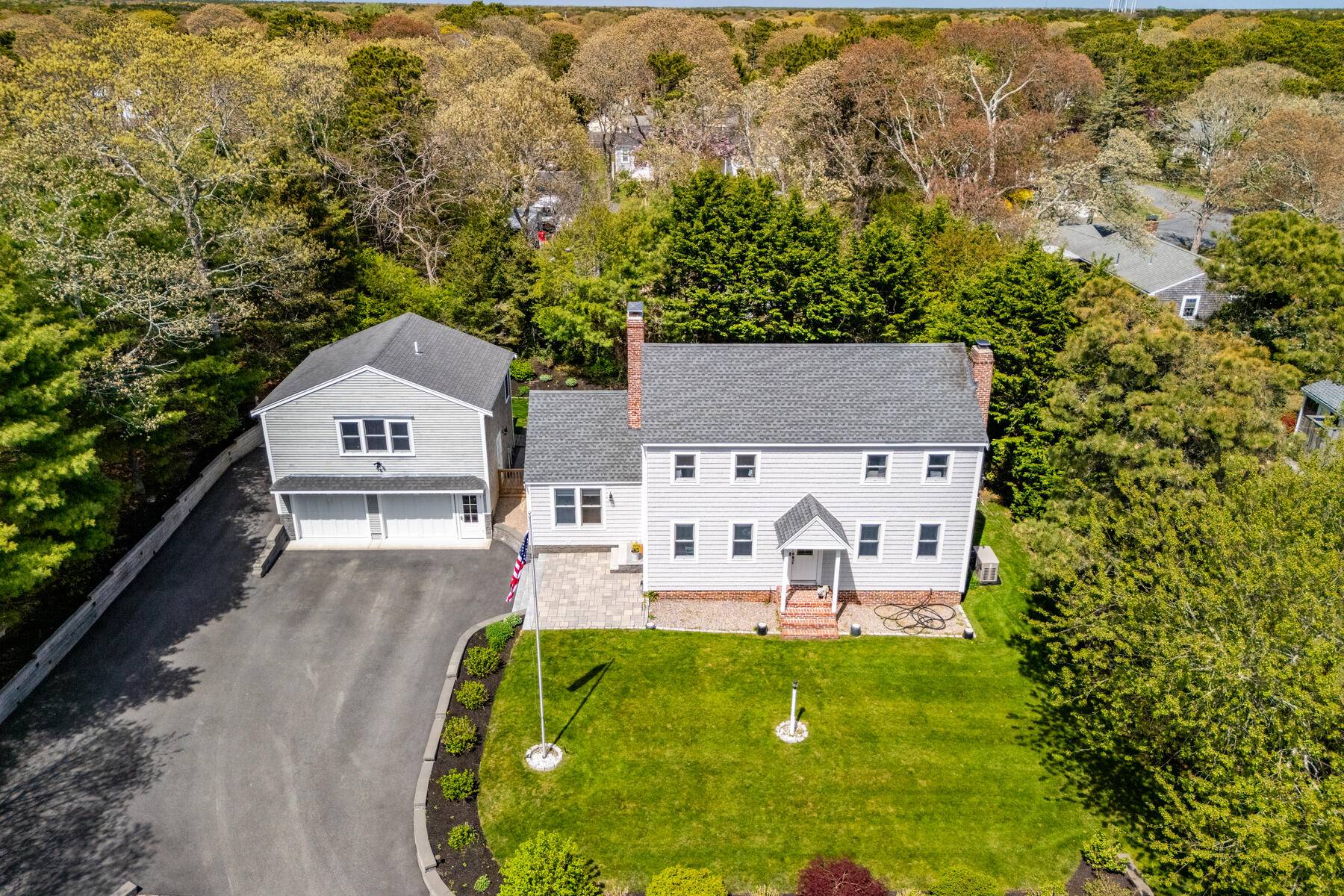 Harwich, MA 02645,10 Kings Road