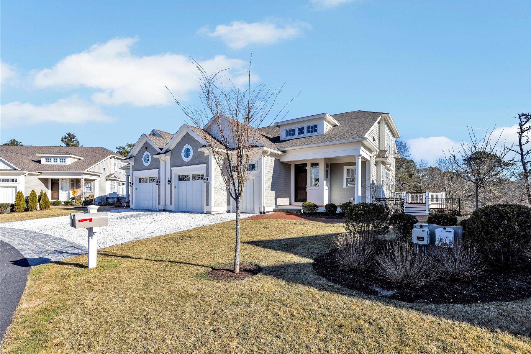 Mashpee, MA 02649,28B Clayton Circle #B