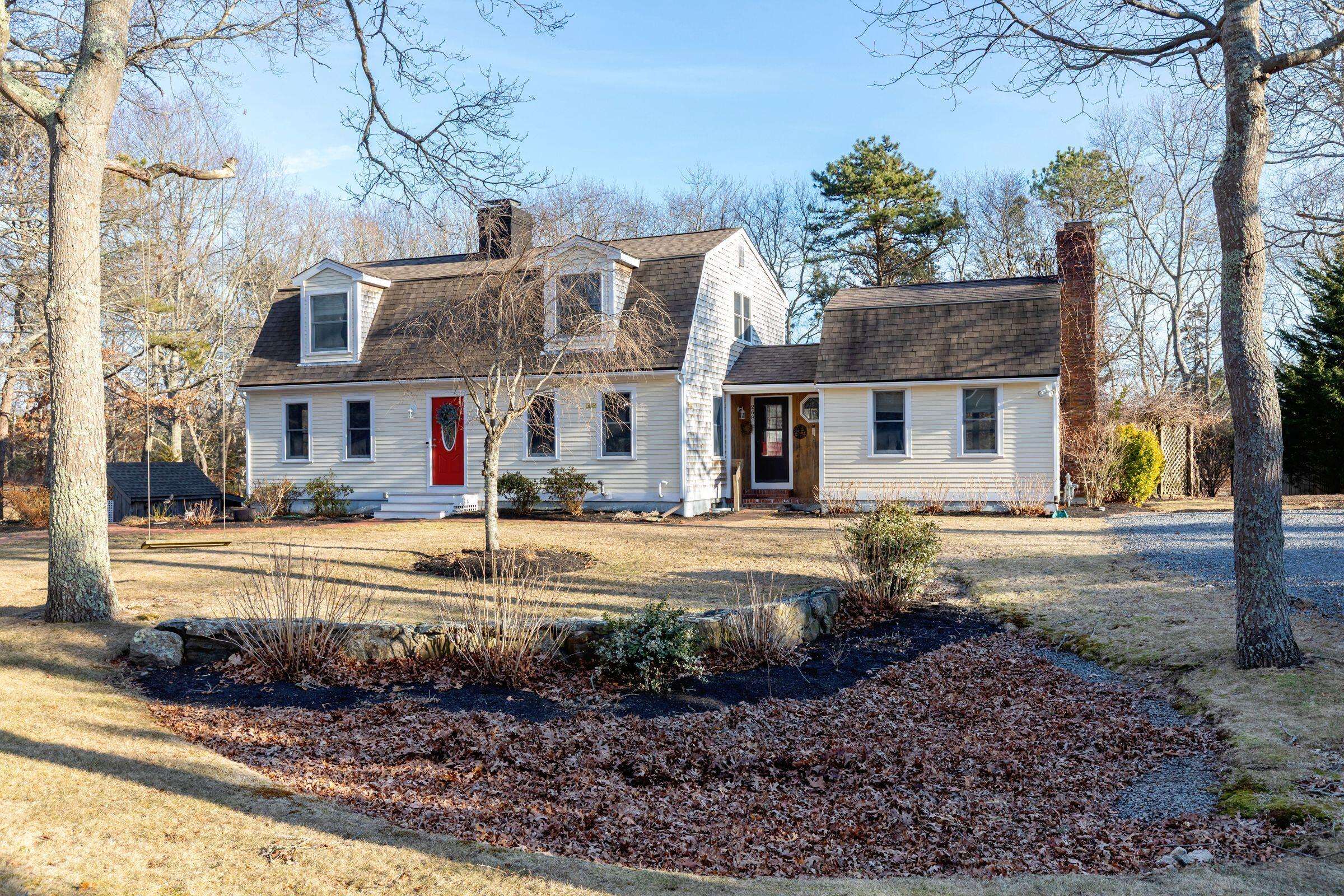 Hatchville, MA 02536,268 Club Valley Drive