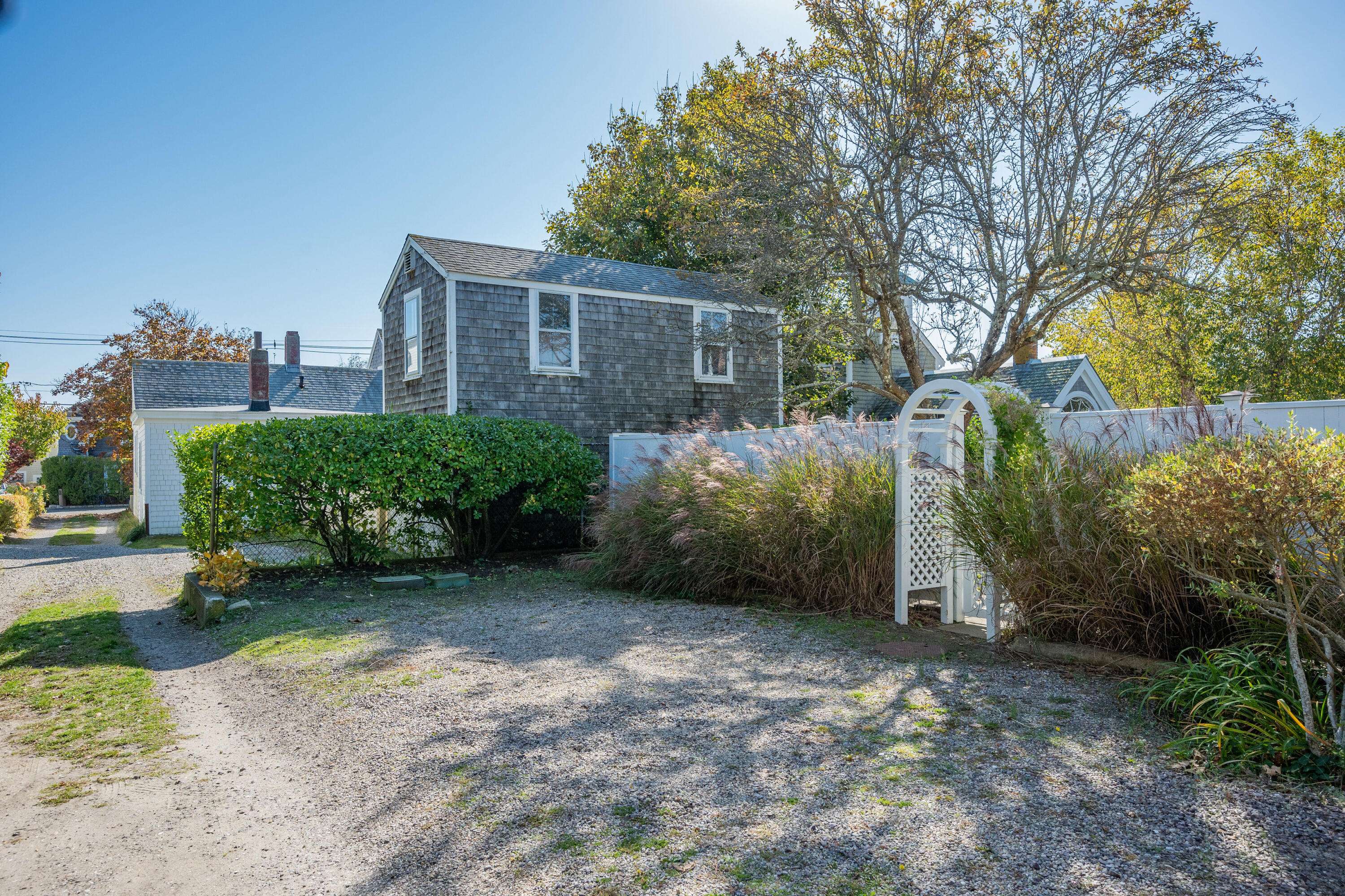 Provincetown, MA 02657,277 Bradford Street