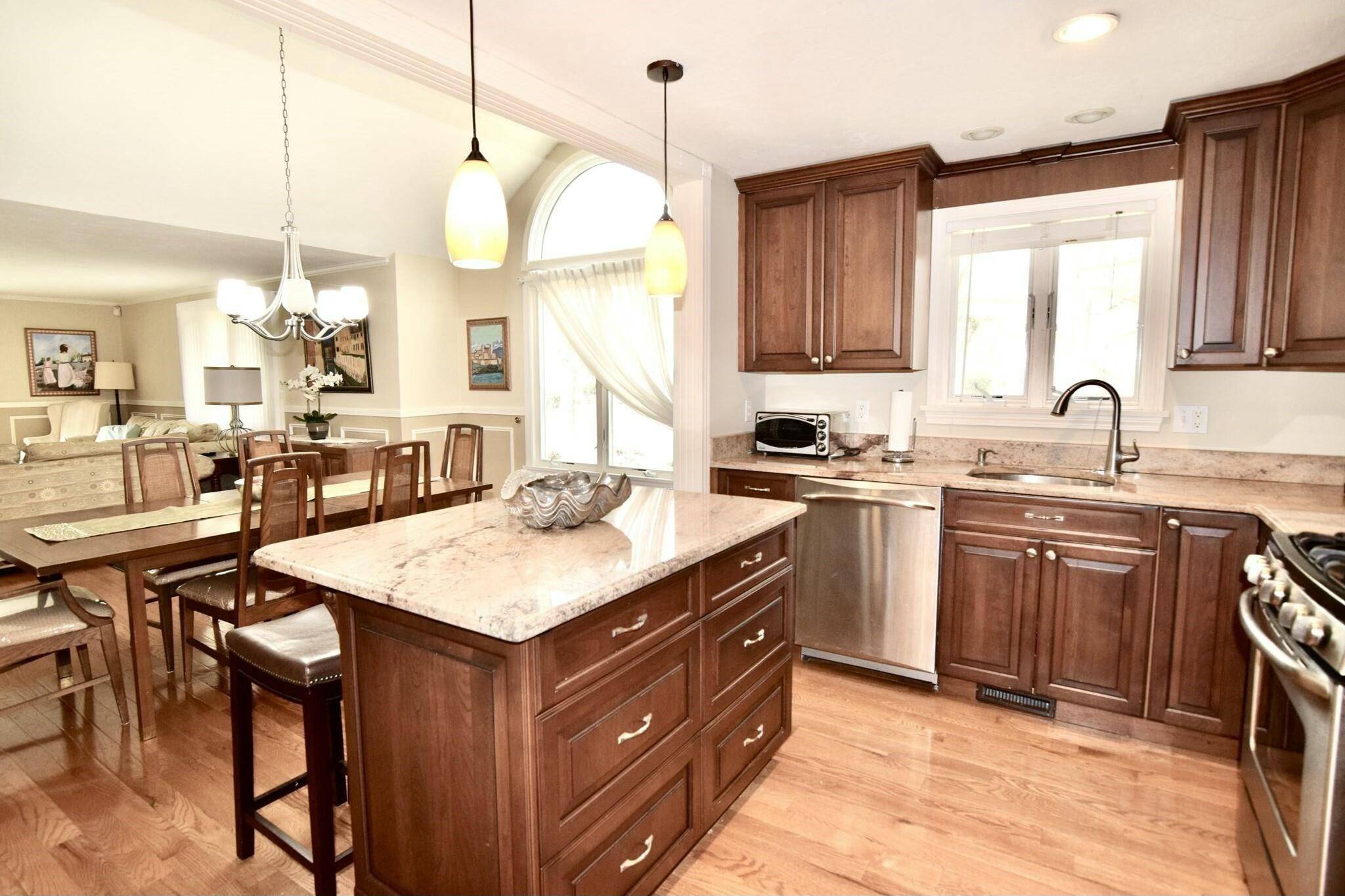 Mashpee, MA 02649,80 Pine Hill Blvd #80