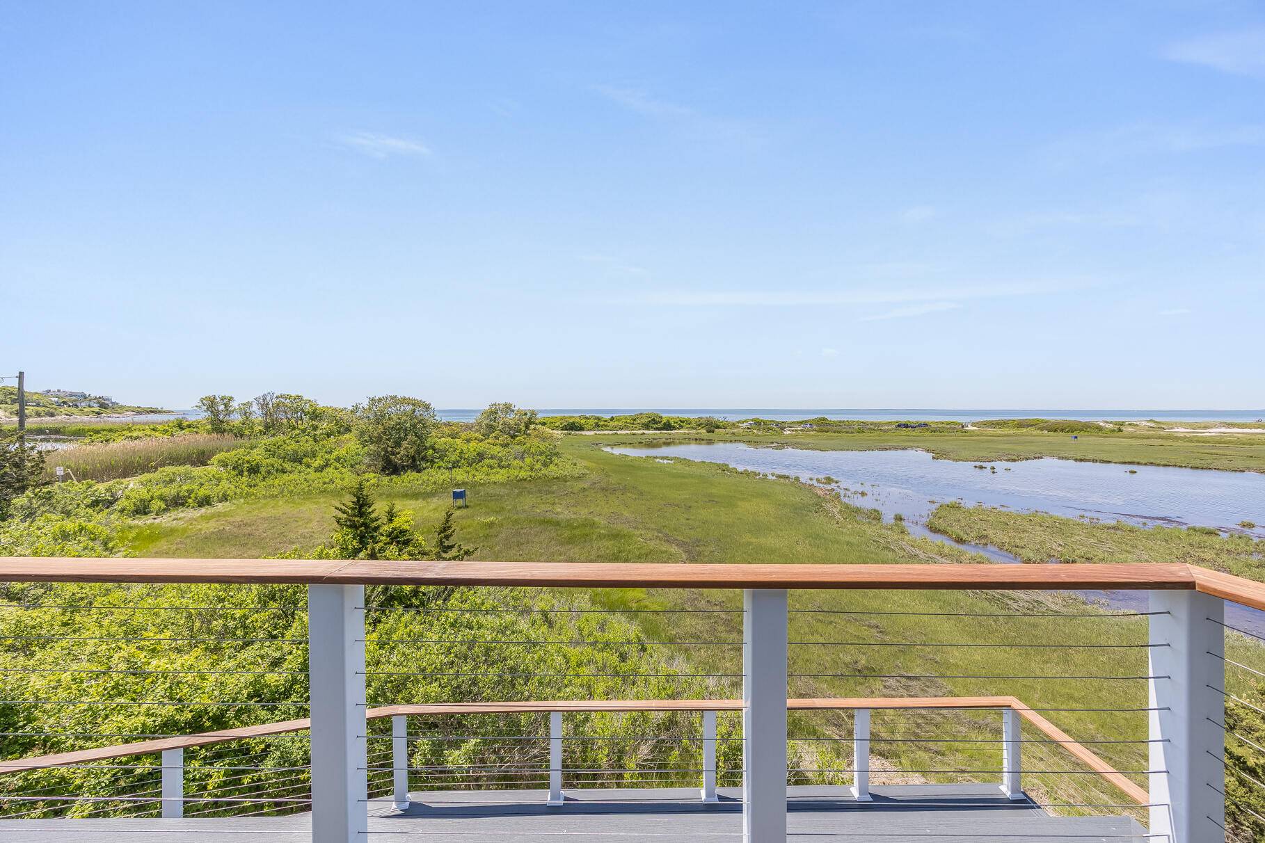 West Falmouth, MA 02540,33 Wood Neck Road