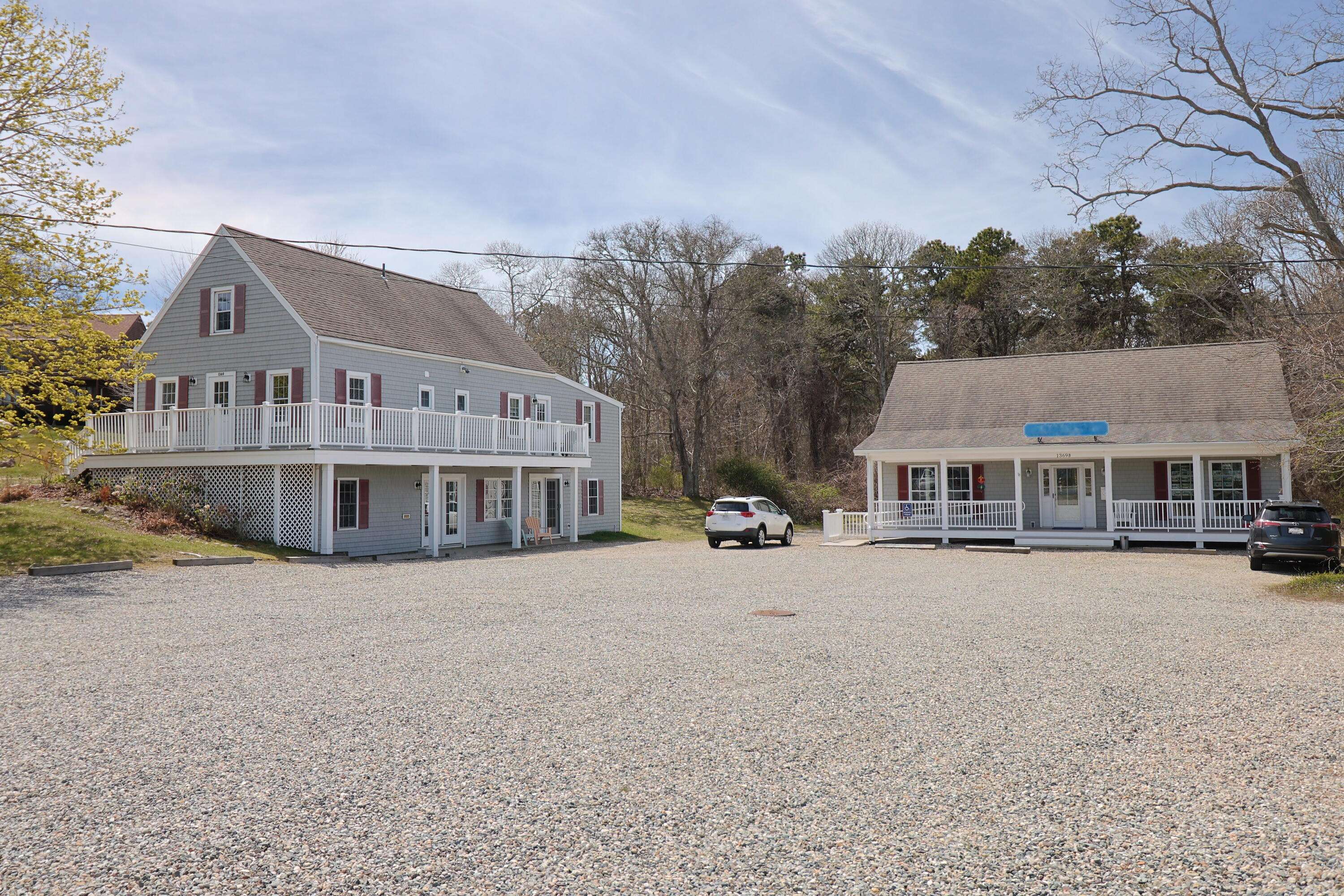 East Dennis, MA 02641,1369 Route 134