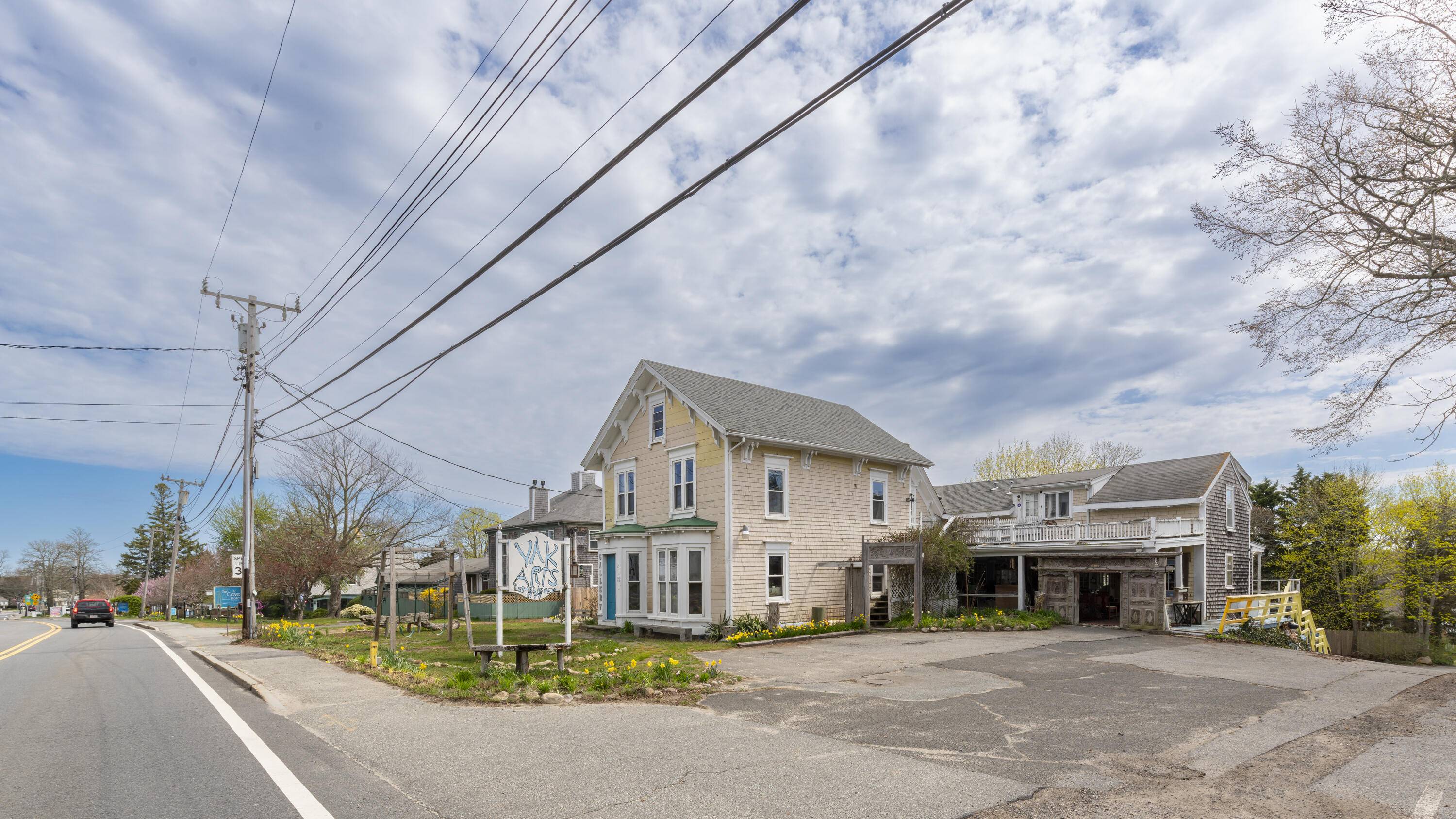 Orleans, MA 02653,21 S Orleans Road