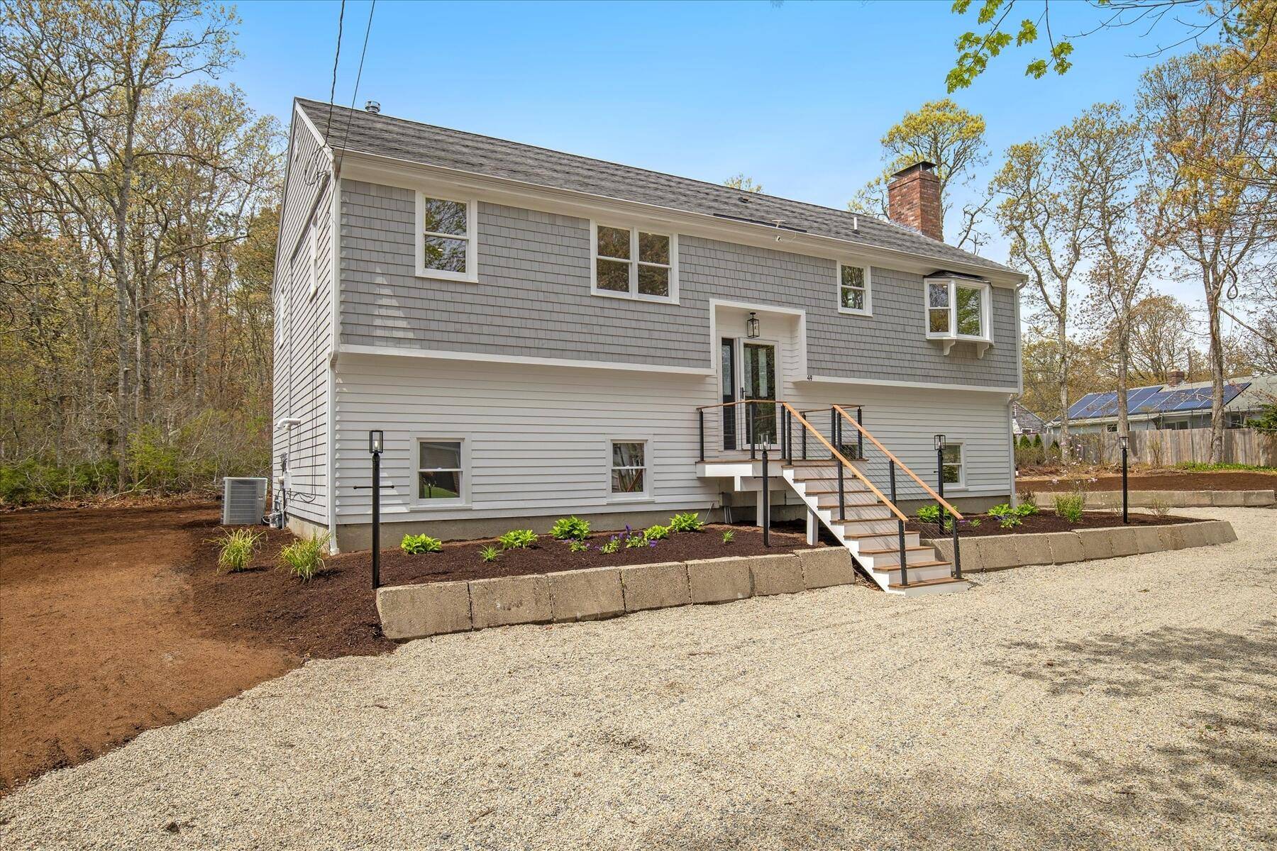 West Yarmouth, MA 02673,49 Warbler Lane
