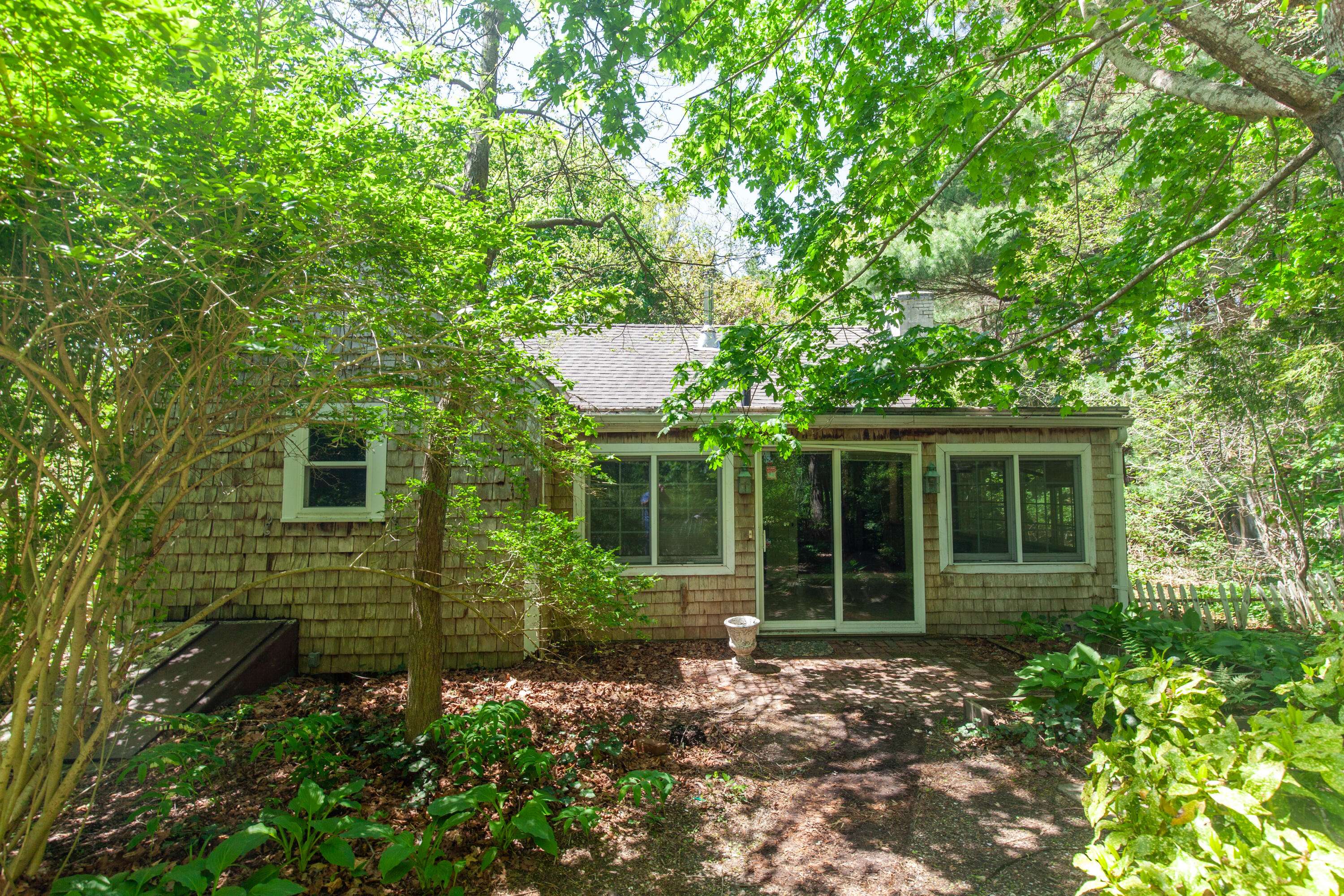 Marstons Mills, MA 02648,1020 Osterville West Barnstable Road