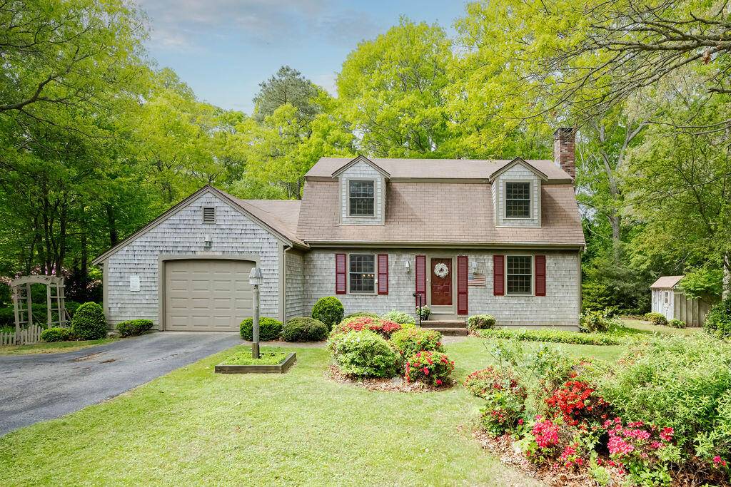 East Sandwich, MA 02537,31 Woodridge Road