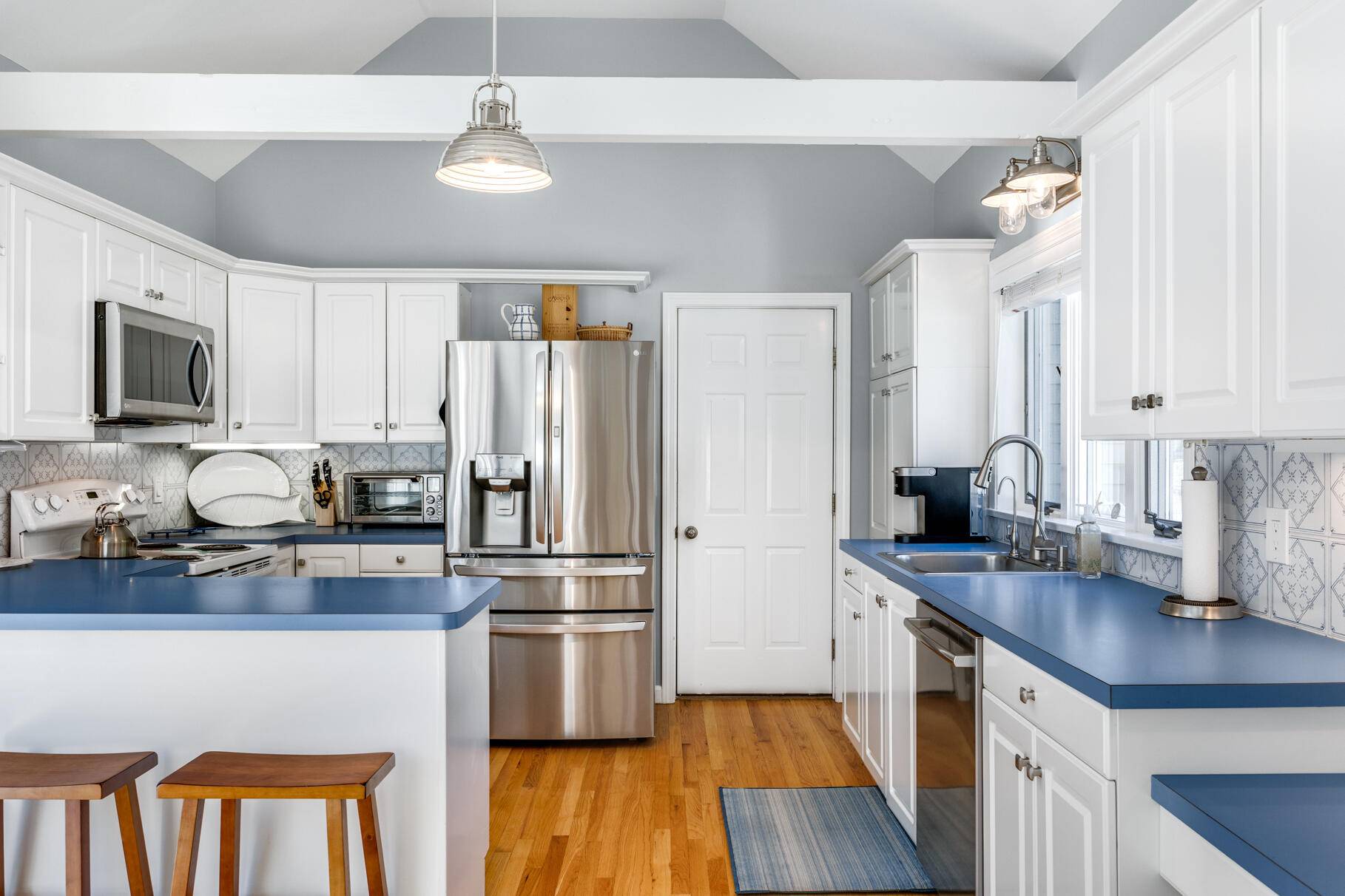 Orleans, MA 02653,8 Beach Road #4
