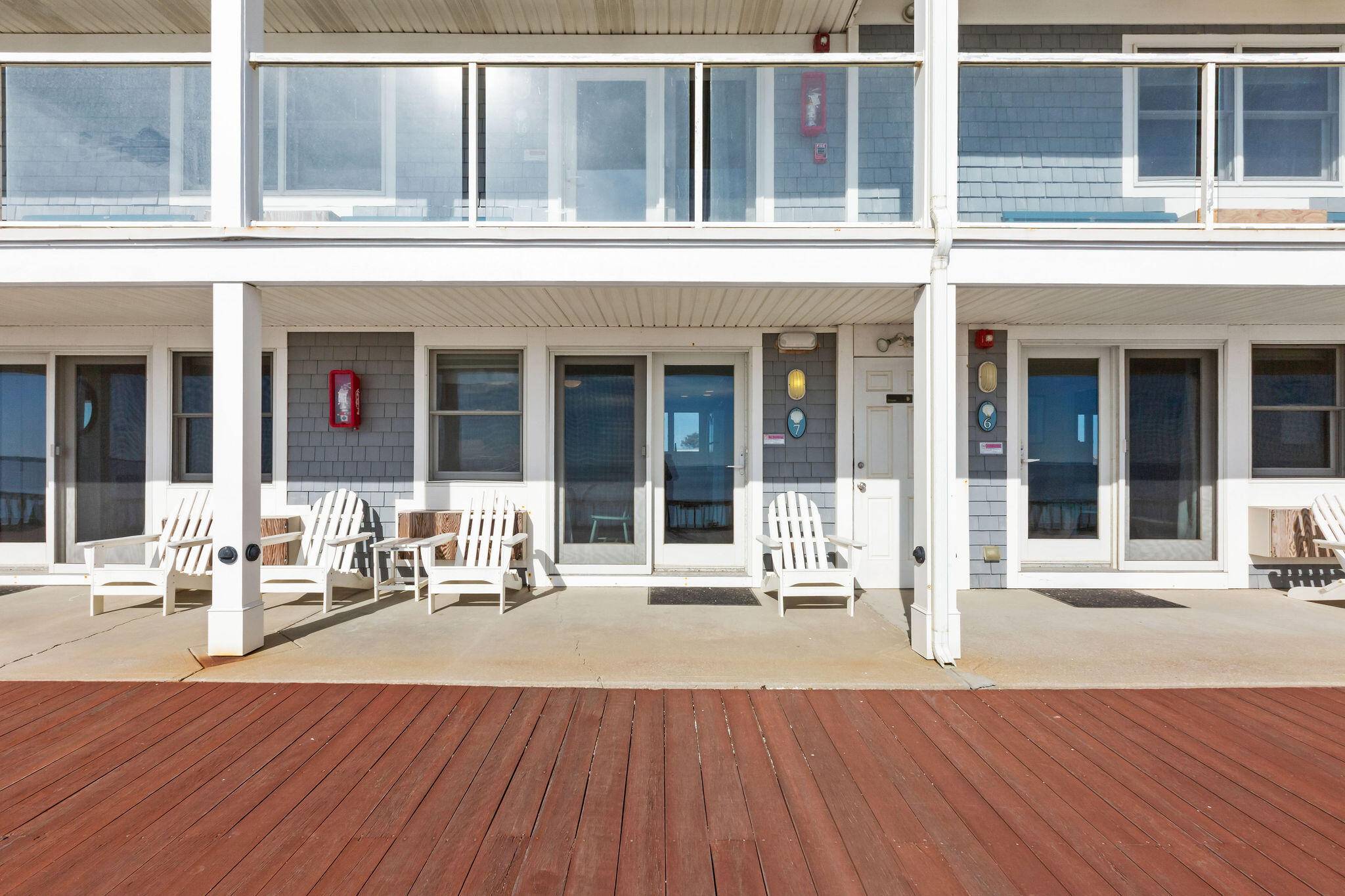 Truro, MA 02666,496 Shore Road #4