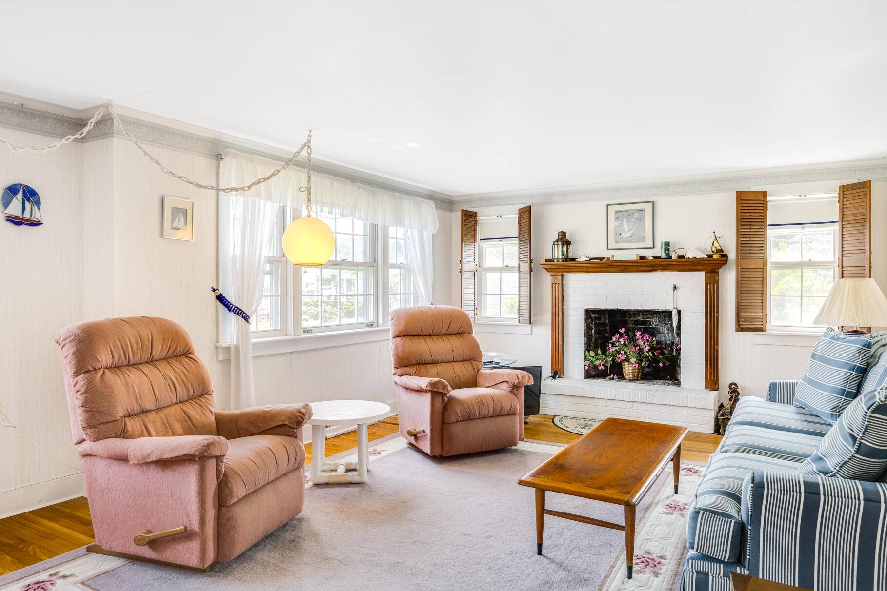 Centerville, MA 02632,127 Short Beach Road