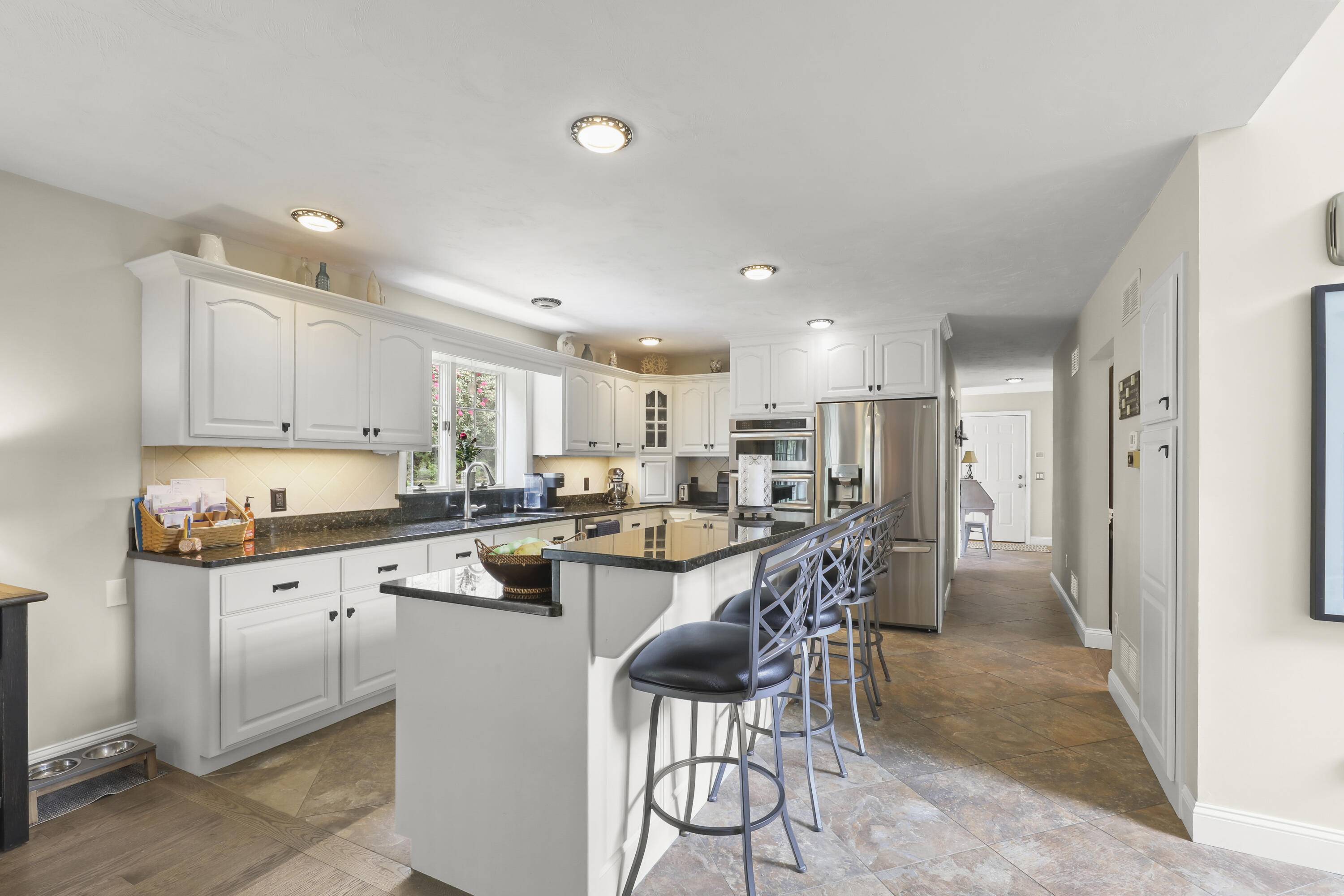 Bourne, MA 02532,5 Lancaster Lane