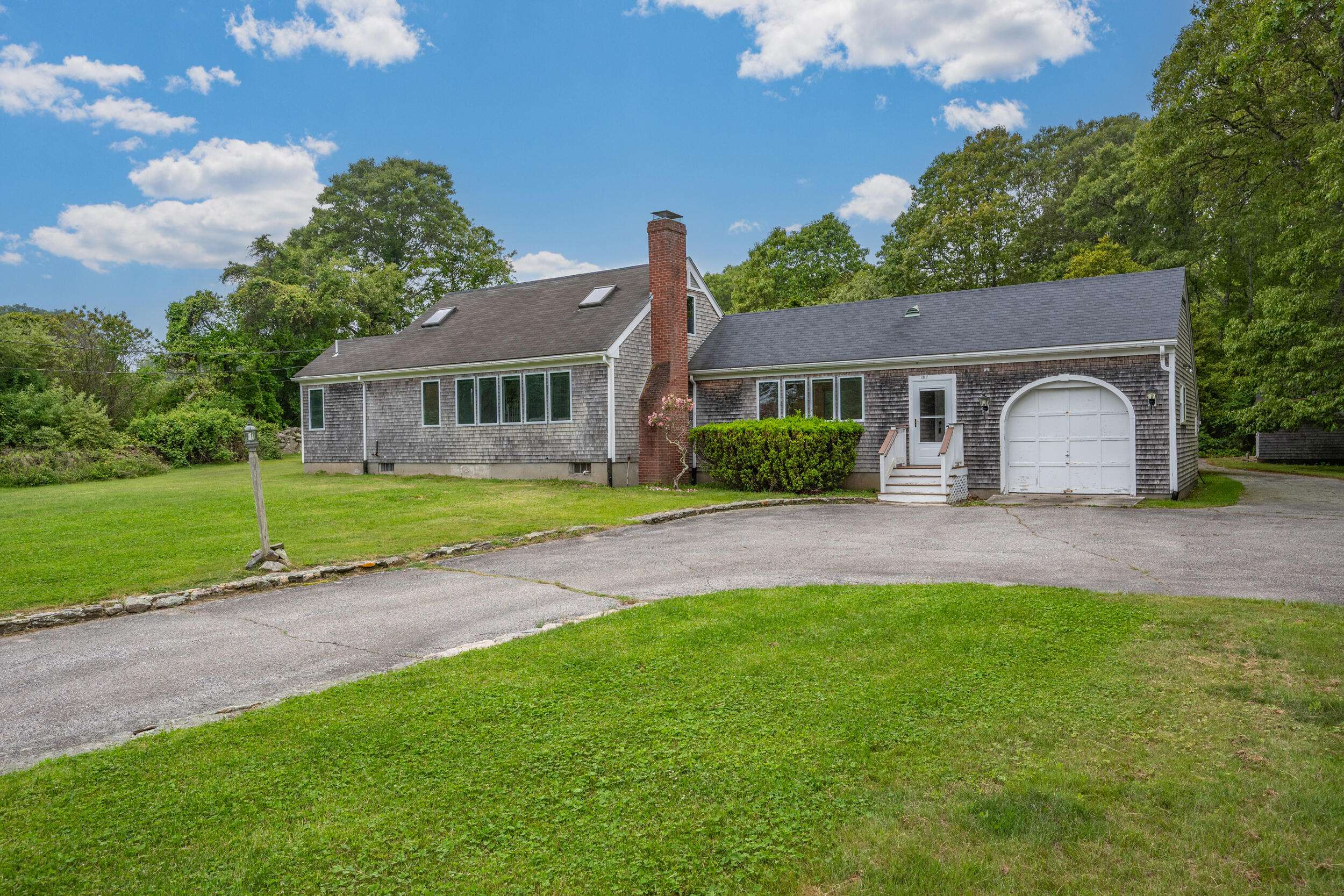 Westport, MA 02790,169 Brayton Point Road