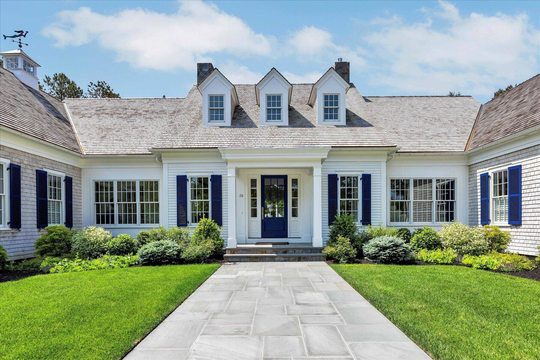 Mashpee, MA 02649,10 Herring Gull Road