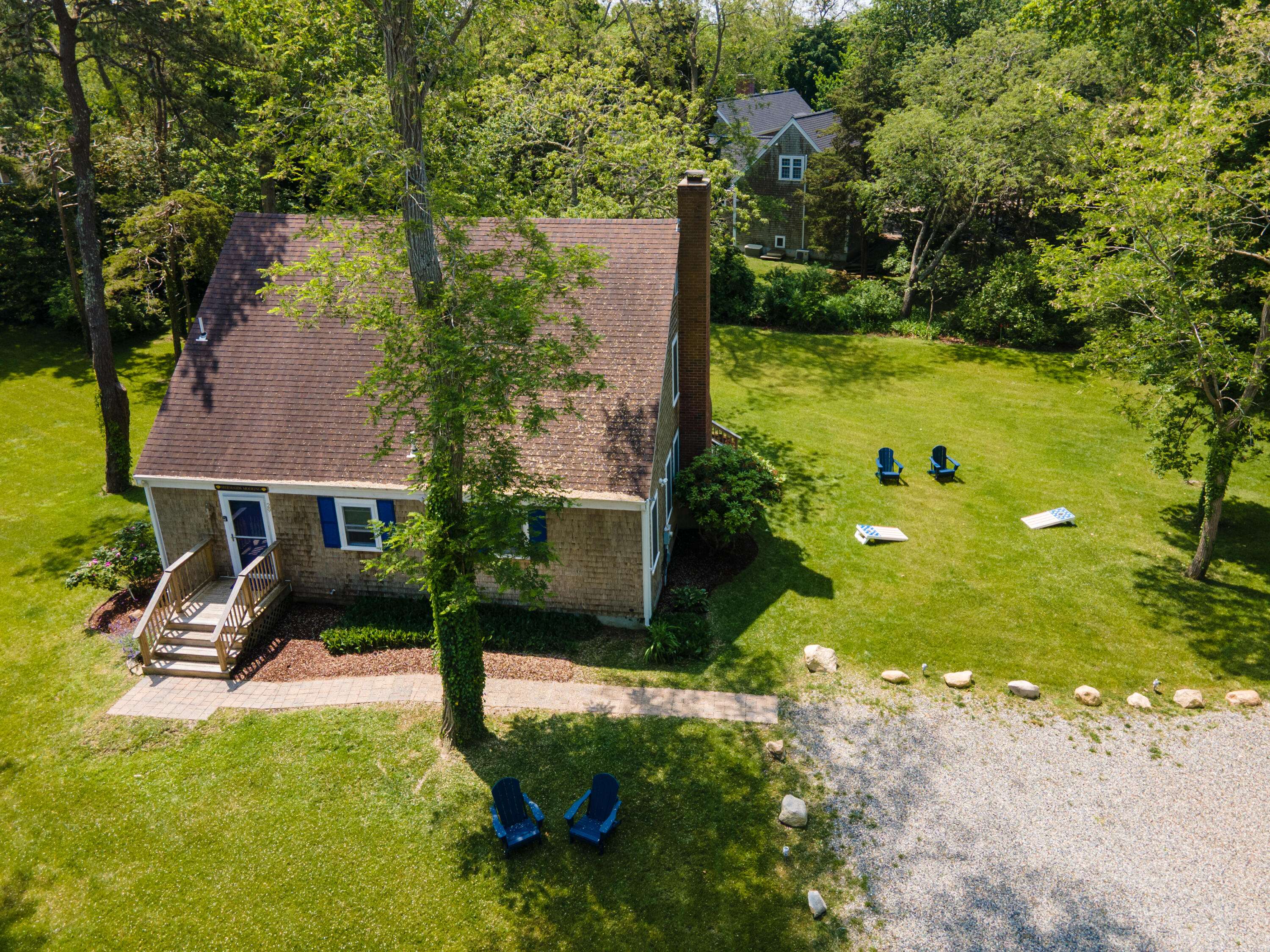 Dennis, MA 02638,29 Pilgrim Road