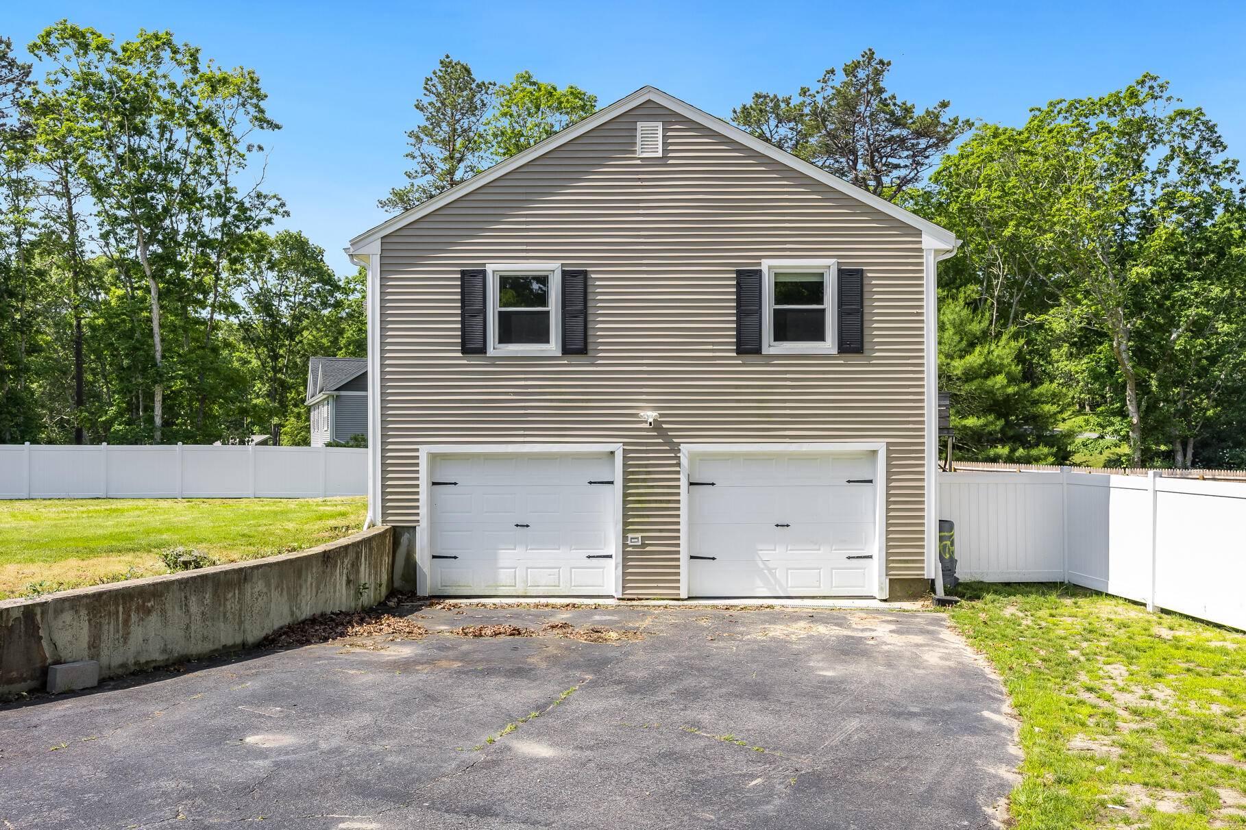 Forestdale, MA 02644,9 Meredith Road