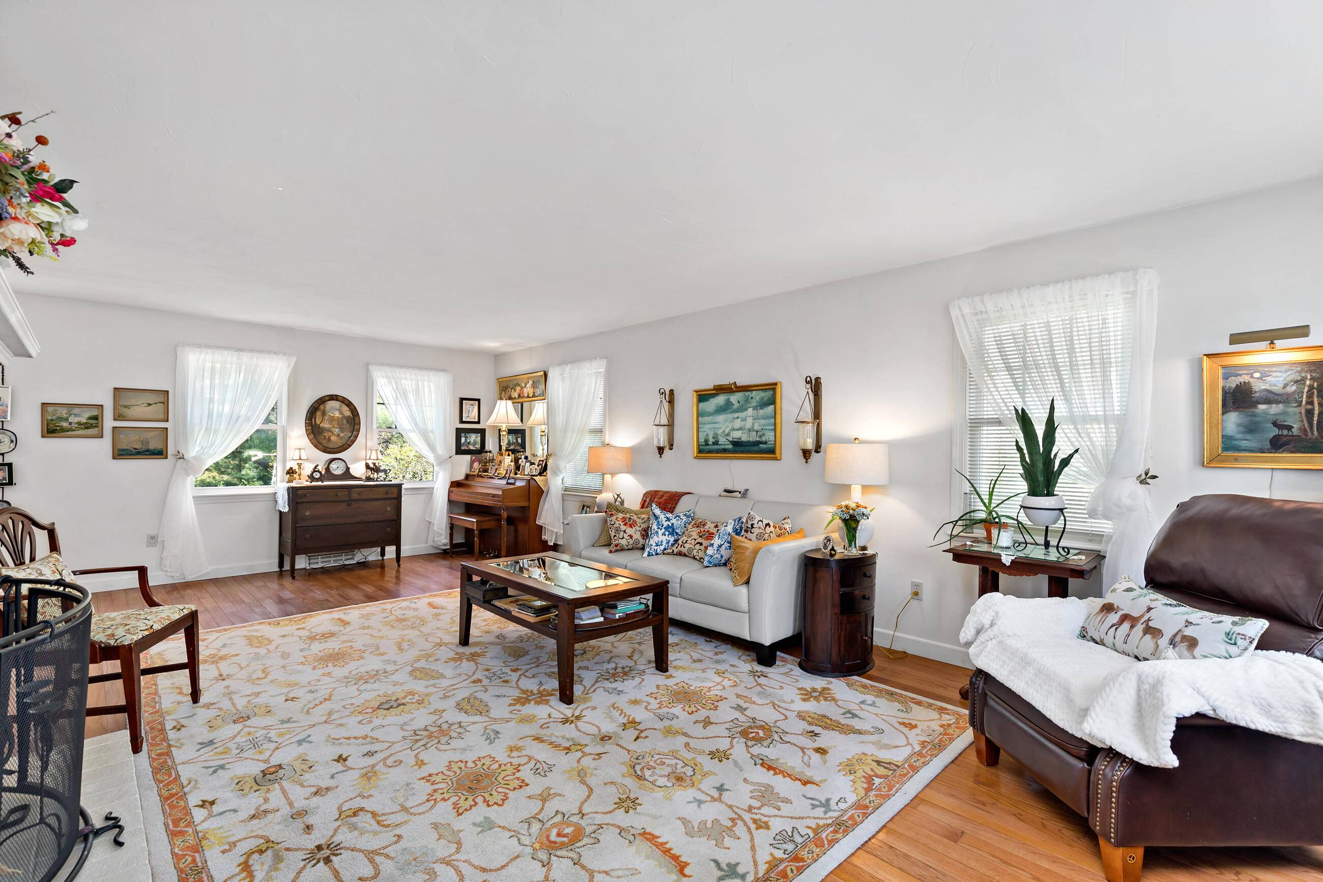 Pocasset, MA 02559,39 Bennets Neck Drive